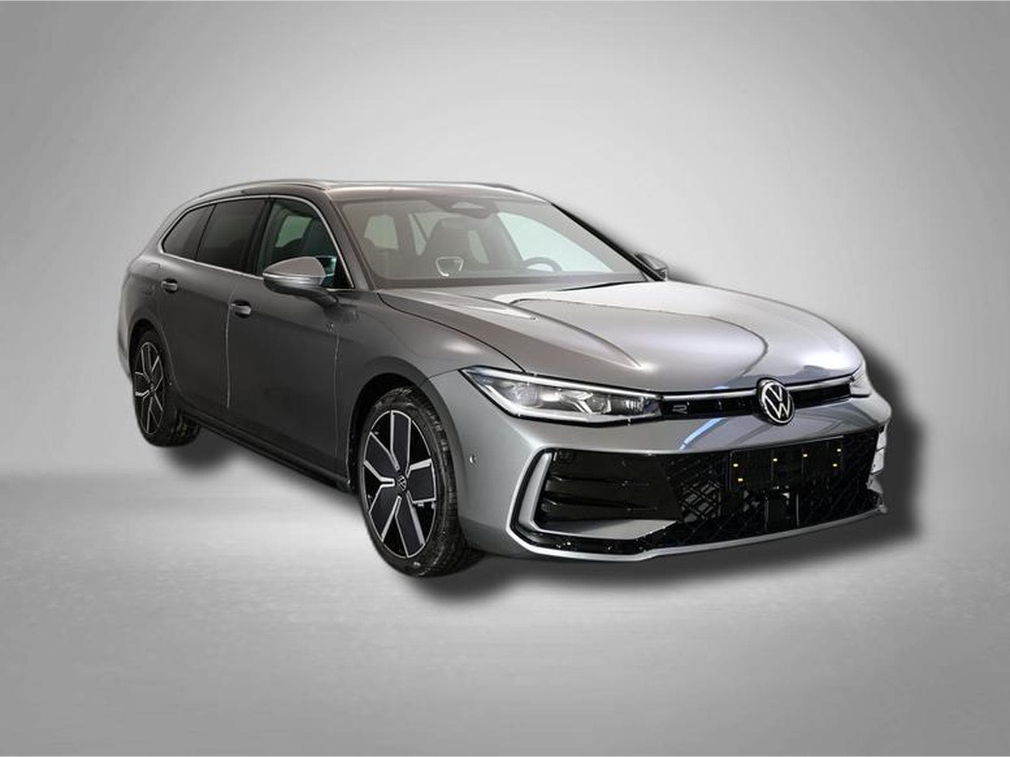 VW Passat Variant R-Line 2.0 TSI 7-Gang-DSG 4x4 (2025) - Photo 7