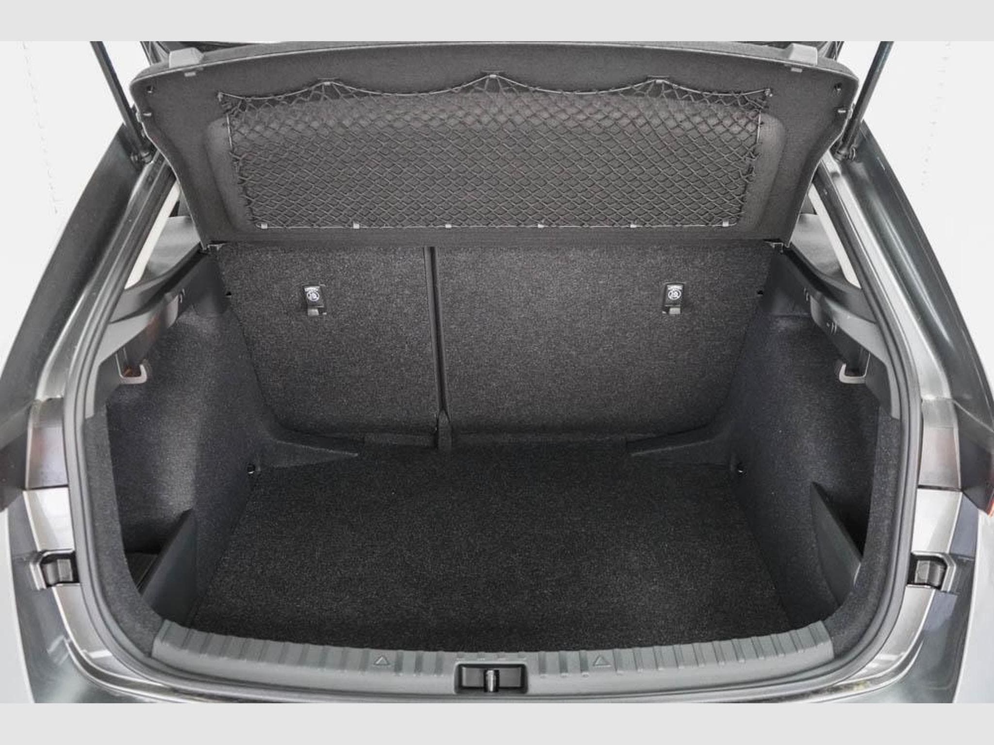 Skoda Scala 1,0 TSI DSG (2026) - Photo 16