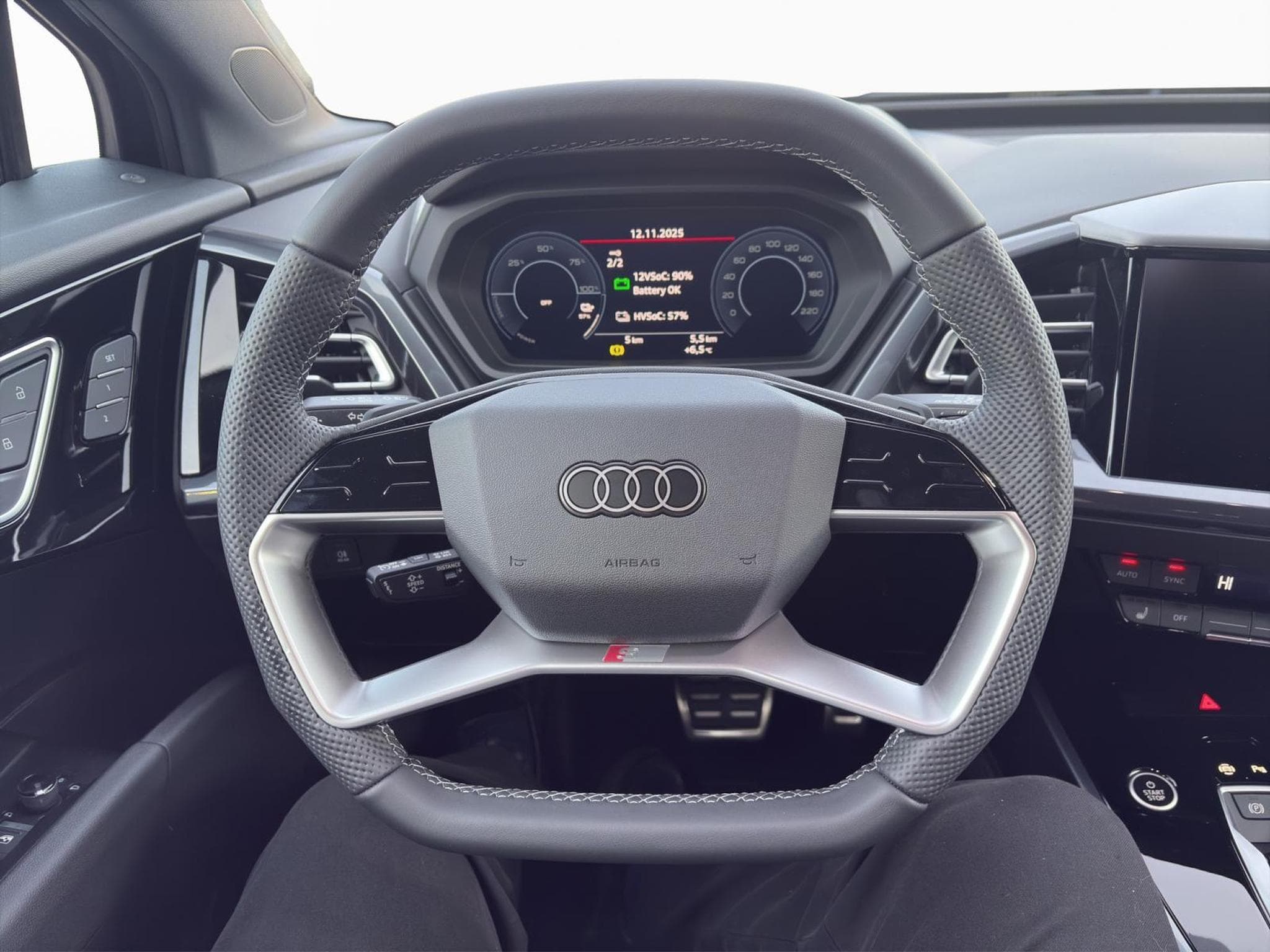 Audi Q4 e-tron Etron (2026) - Photo 10