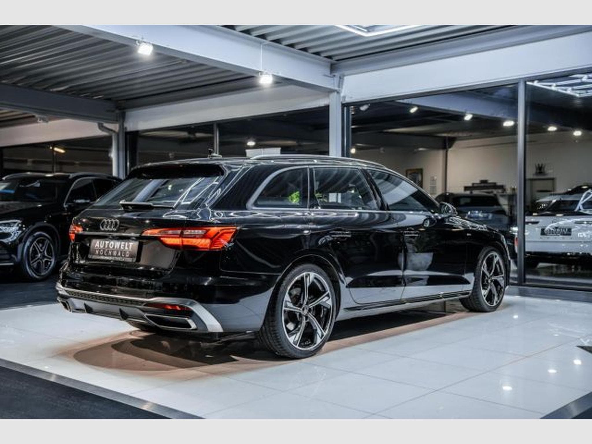 Audi A4 A4 Avant 35 TDI S-tronic S-Line NAVI RFK SHZ LED (2023) - Photo 11