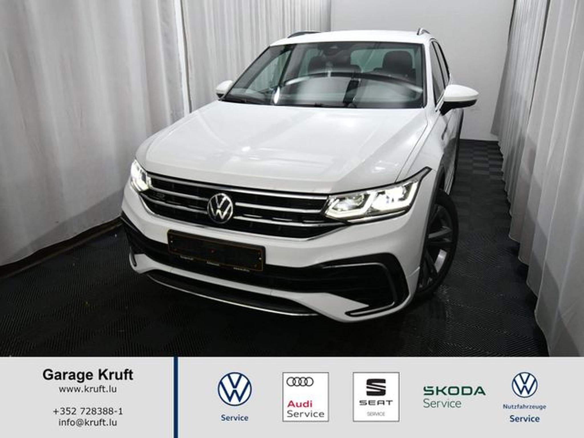 VW Tiguan Tiguan R-Line, AHK, ACC, M-LED, 19", R-View (2023) - Photo 1