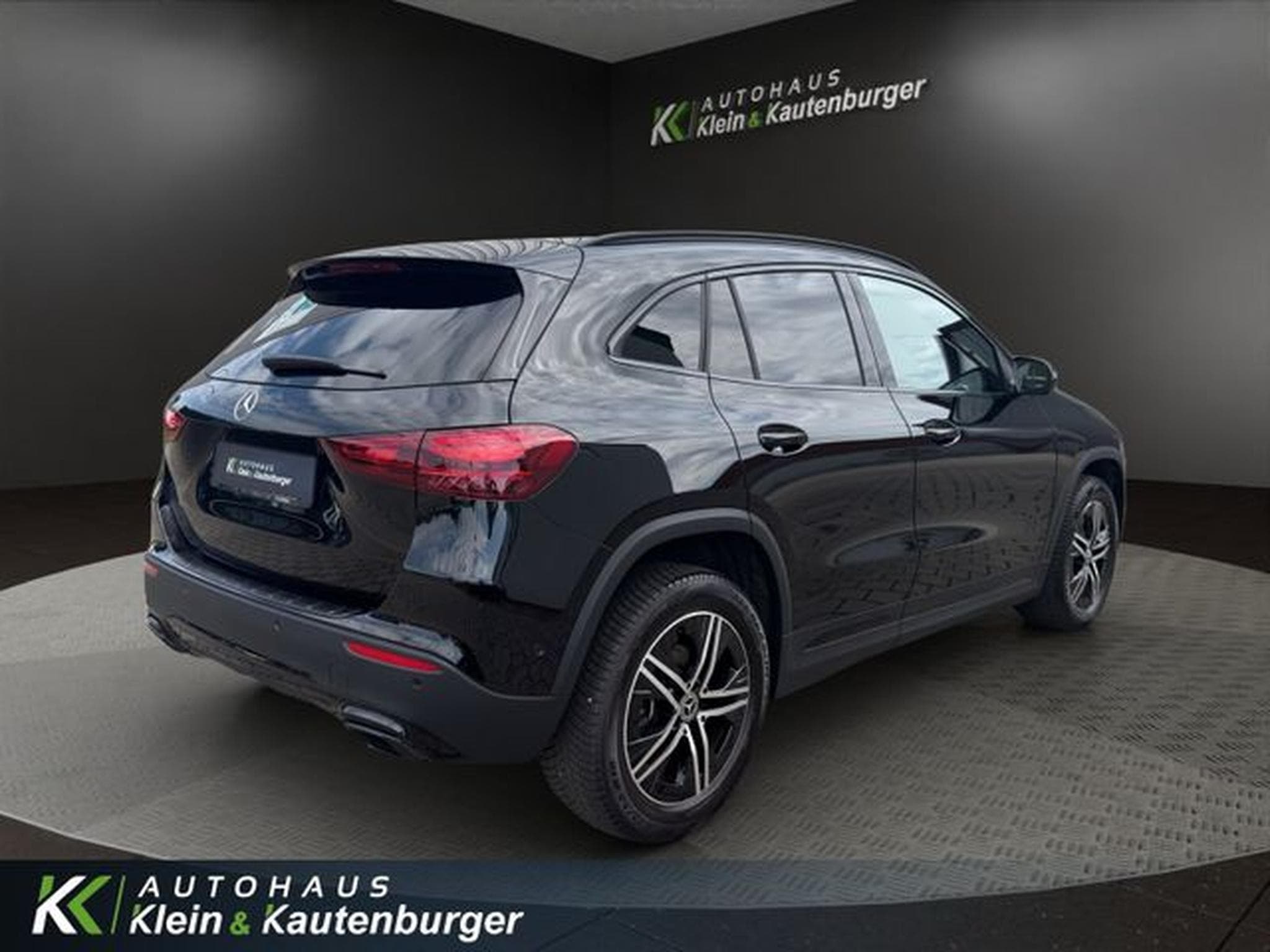 Mercedes GLA 200 GLA 200D 4M PROGRESSIVE EDITION+LED+360+AMBIENTE (2023) - Photo 5