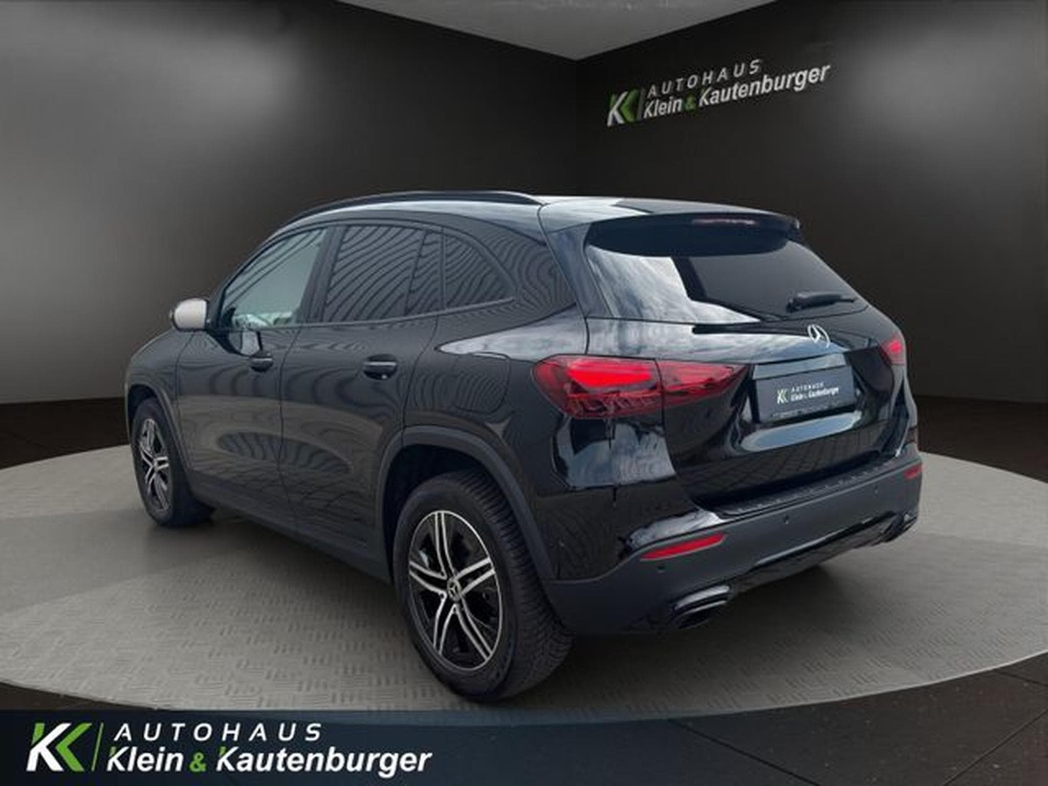 Mercedes GLA 200 GLA 200D 4M PROGRESSIVE EDITION+LED+360+AMBIENTE (2023) - Photo 7