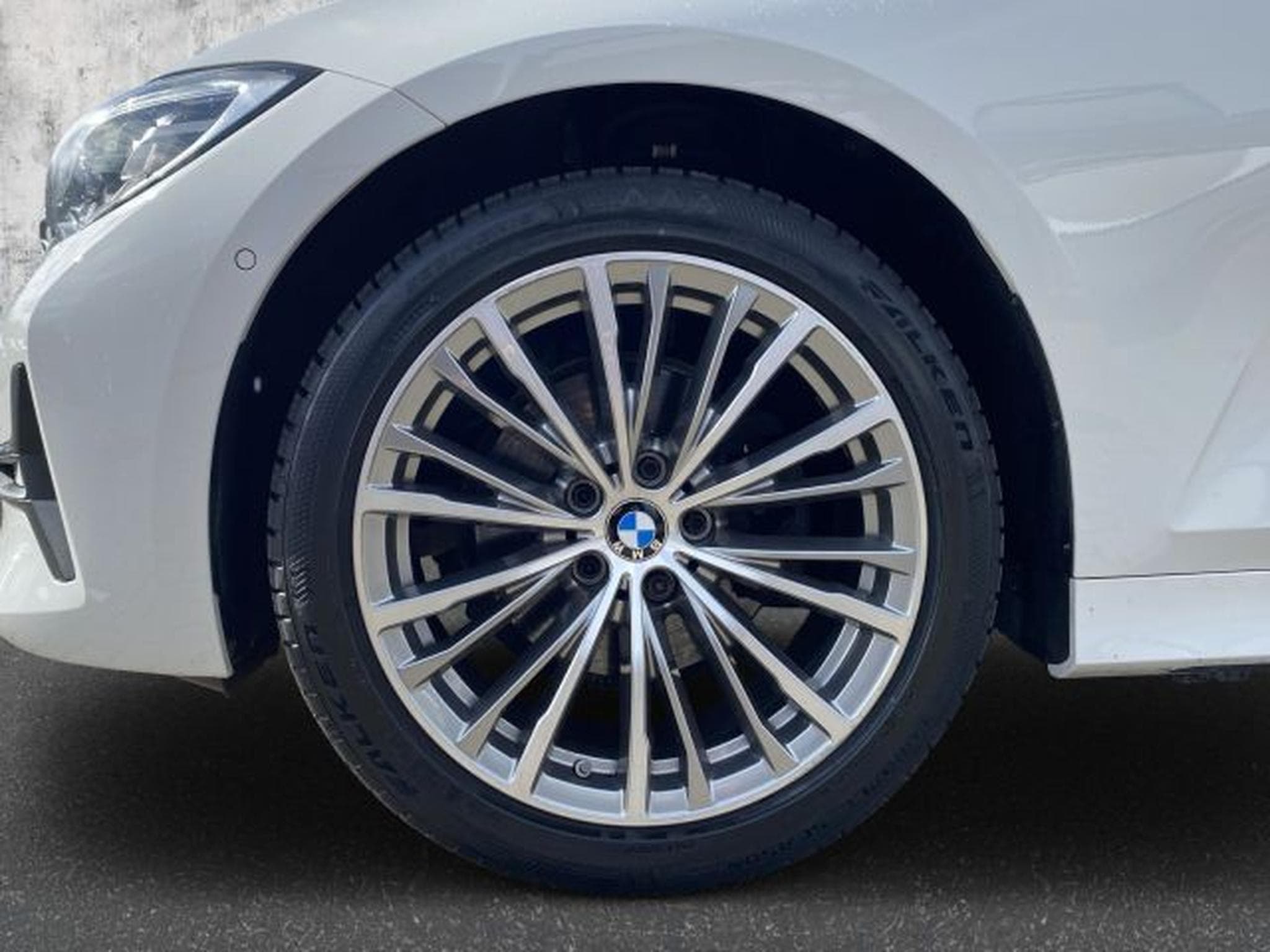 BMW 320 320d xDrive Sport Line NAVI LED RFK Aisst+ Live (2022) - Photo 9