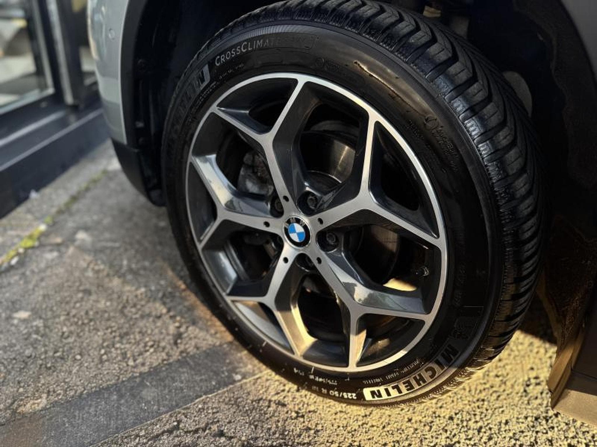 BMW X1 X1 sDrive18d Xline/Camera/GPS/Sièges chauffants (2018) - Photo 12