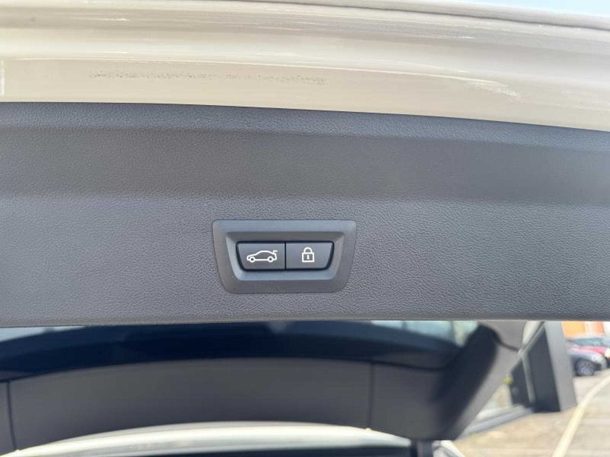 BMW X3 xDrive30d X-Line/Attelage/Camera/Sièges électriques chauffan (2022) - Photo 13