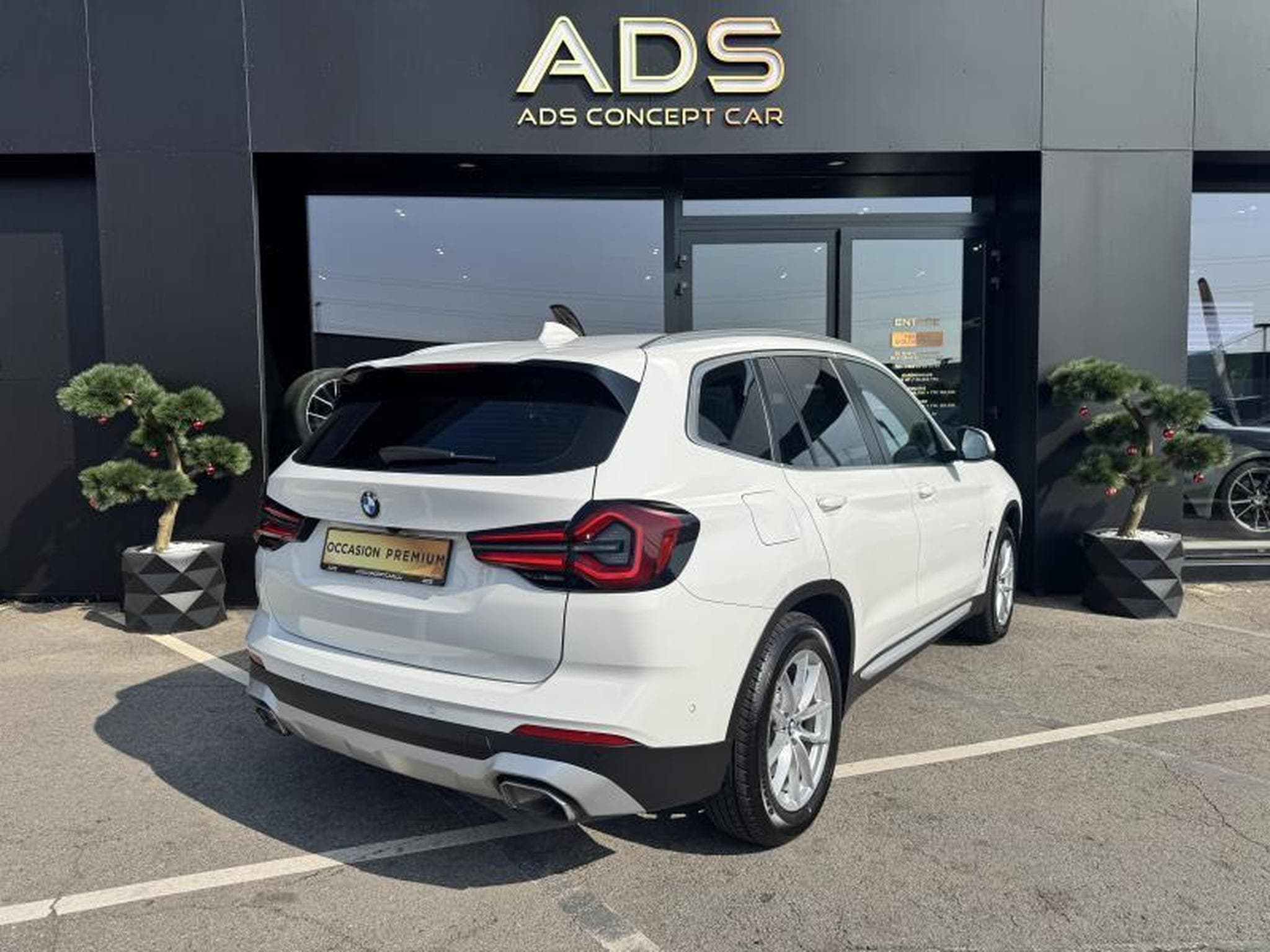 BMW X3 xDrive30d X-Line/Attelage/Camera/Sièges électriques chauffan (2022) - Photo 4