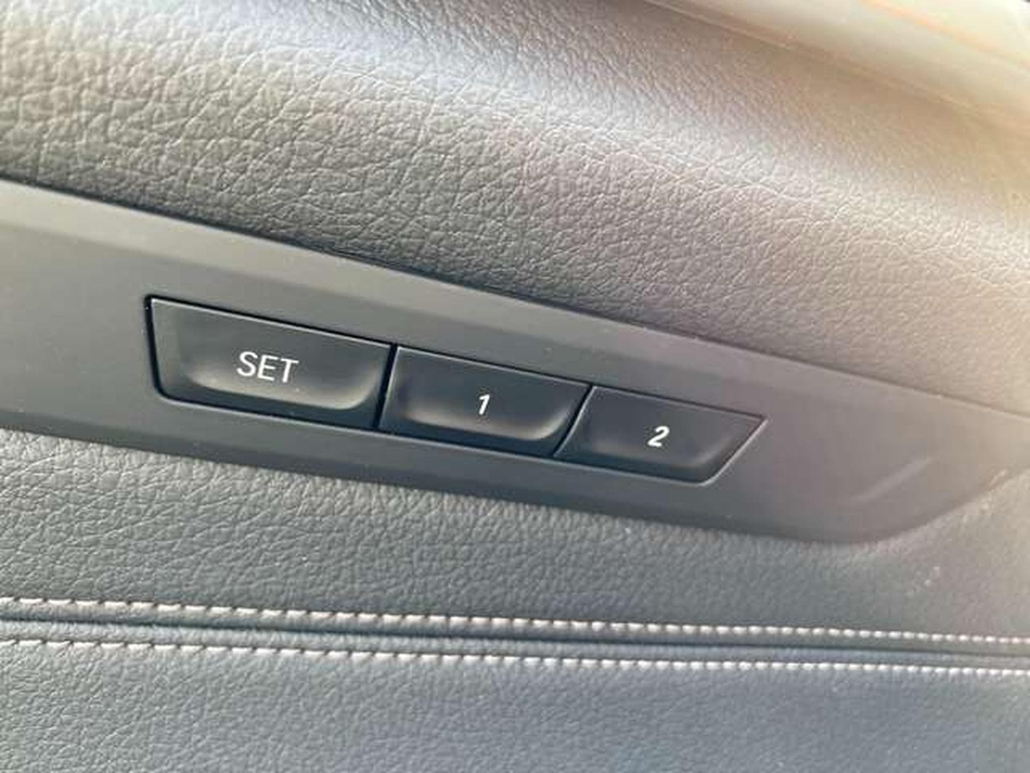 BMW 530 530d Touring LuxuryLine jusqu'à 48mois garantie (2023) - Photo 11