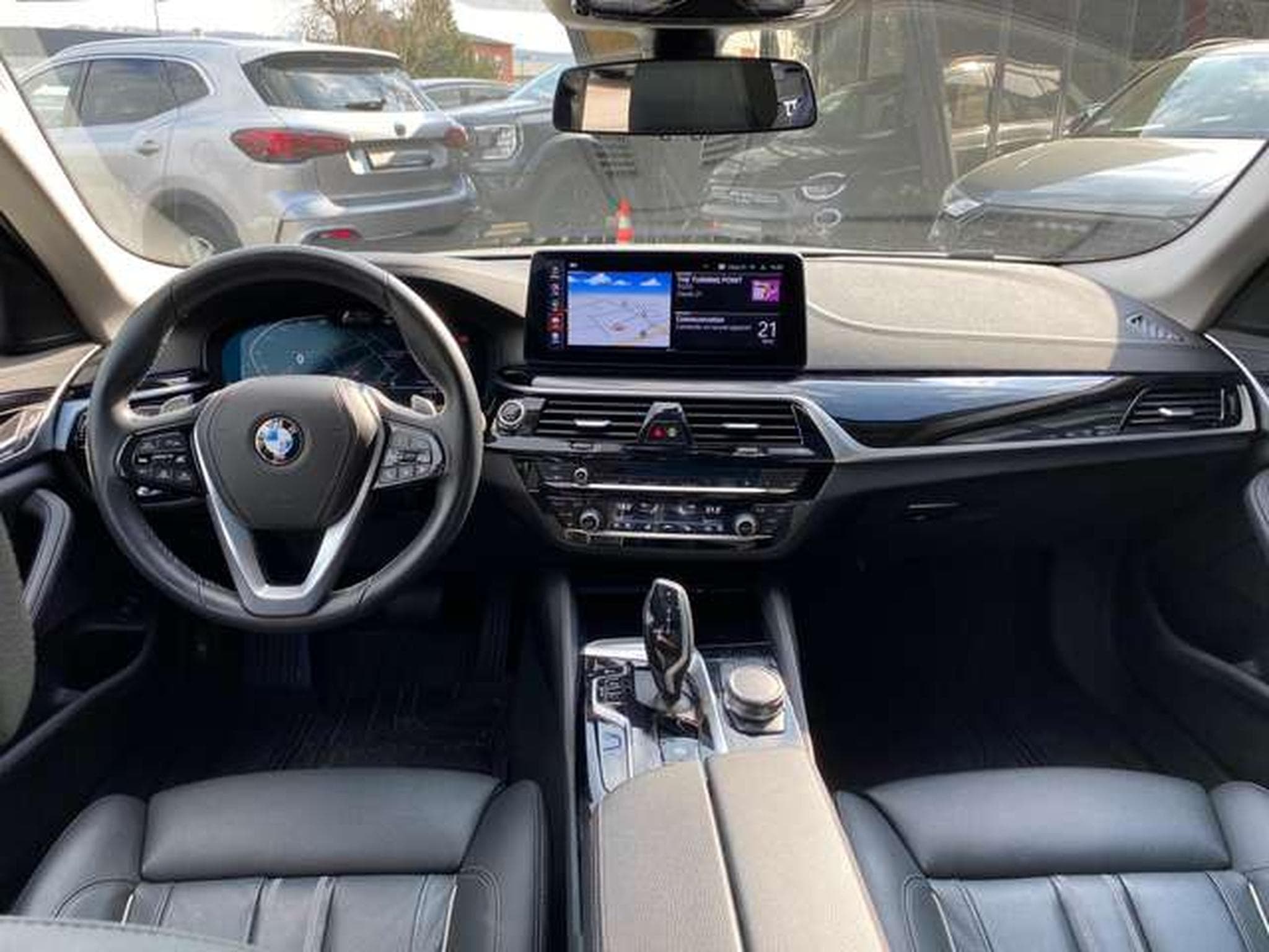 BMW 530 530d Touring LuxuryLine jusqu'à 48mois garantie (2023) - Photo 19