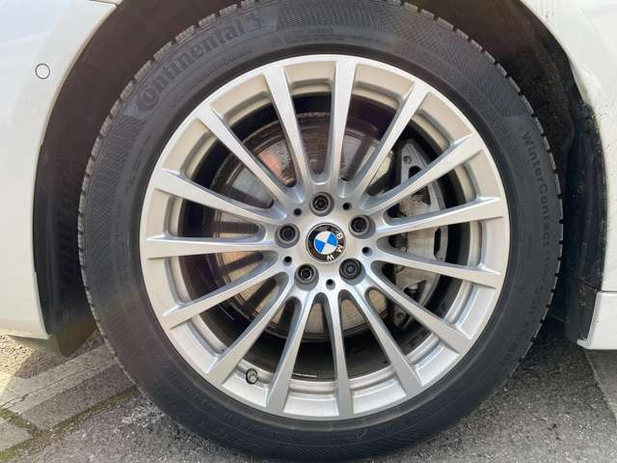 BMW 530 530d Touring LuxuryLine jusqu'à 48mois garantie (2023) - Photo 21