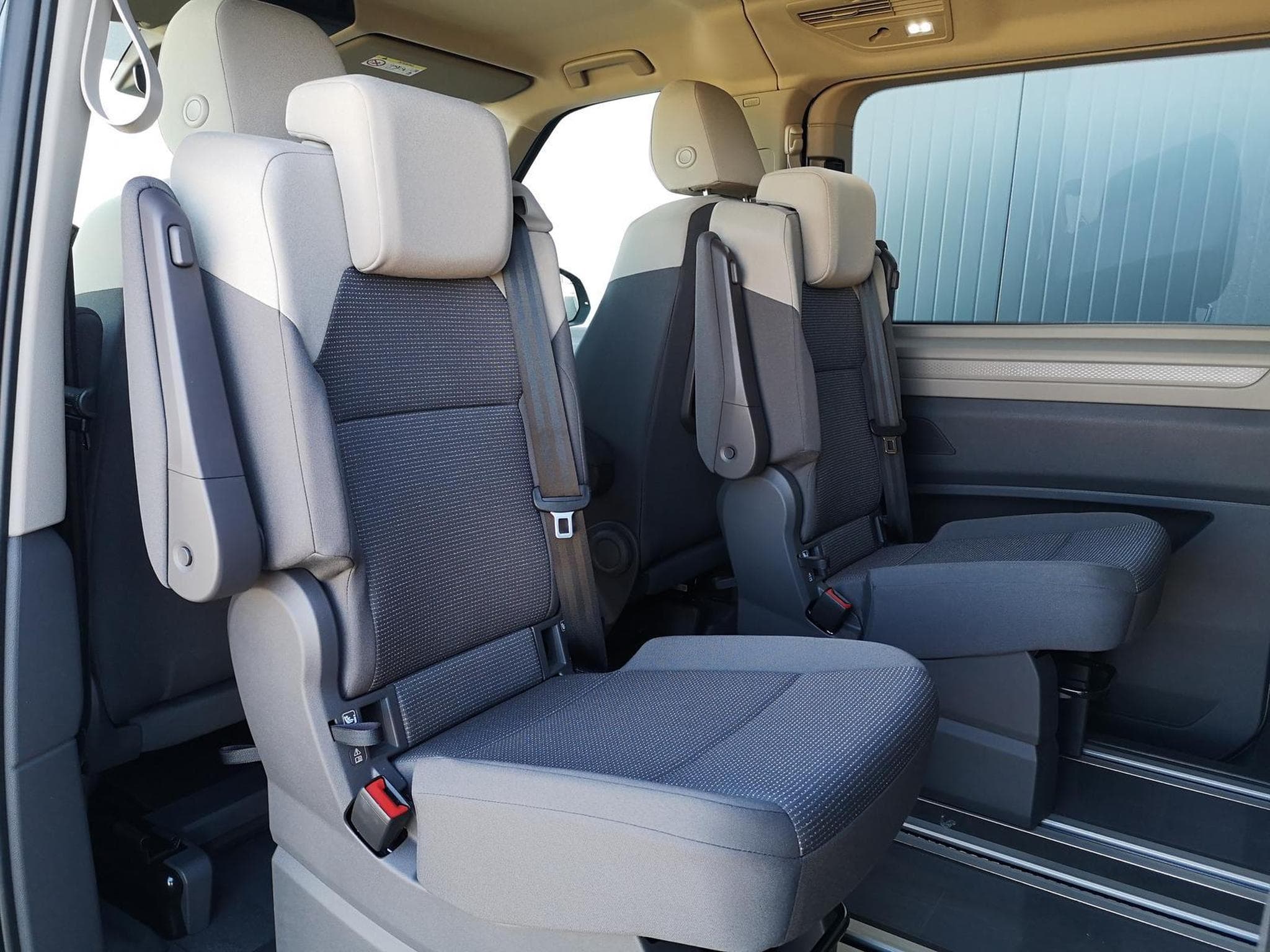 VW T7 2.0 TDI Sport (2025) - Photo 8