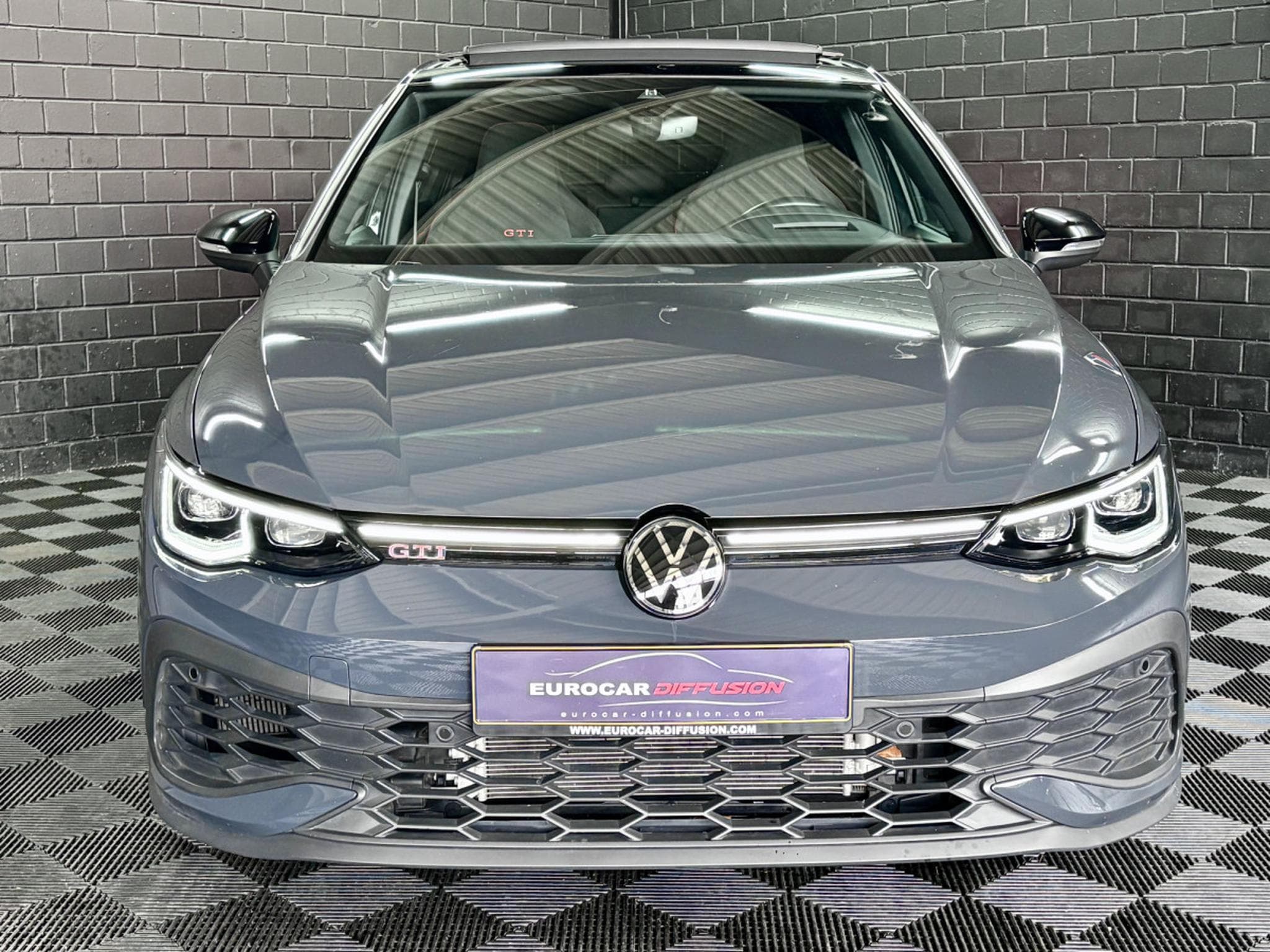 VW Golf GTI Clubsport 2.0 TSI 300 CV DSG7 *MATRIX* *TÊTE HAUTE* *PAN (2024) - Photo 2