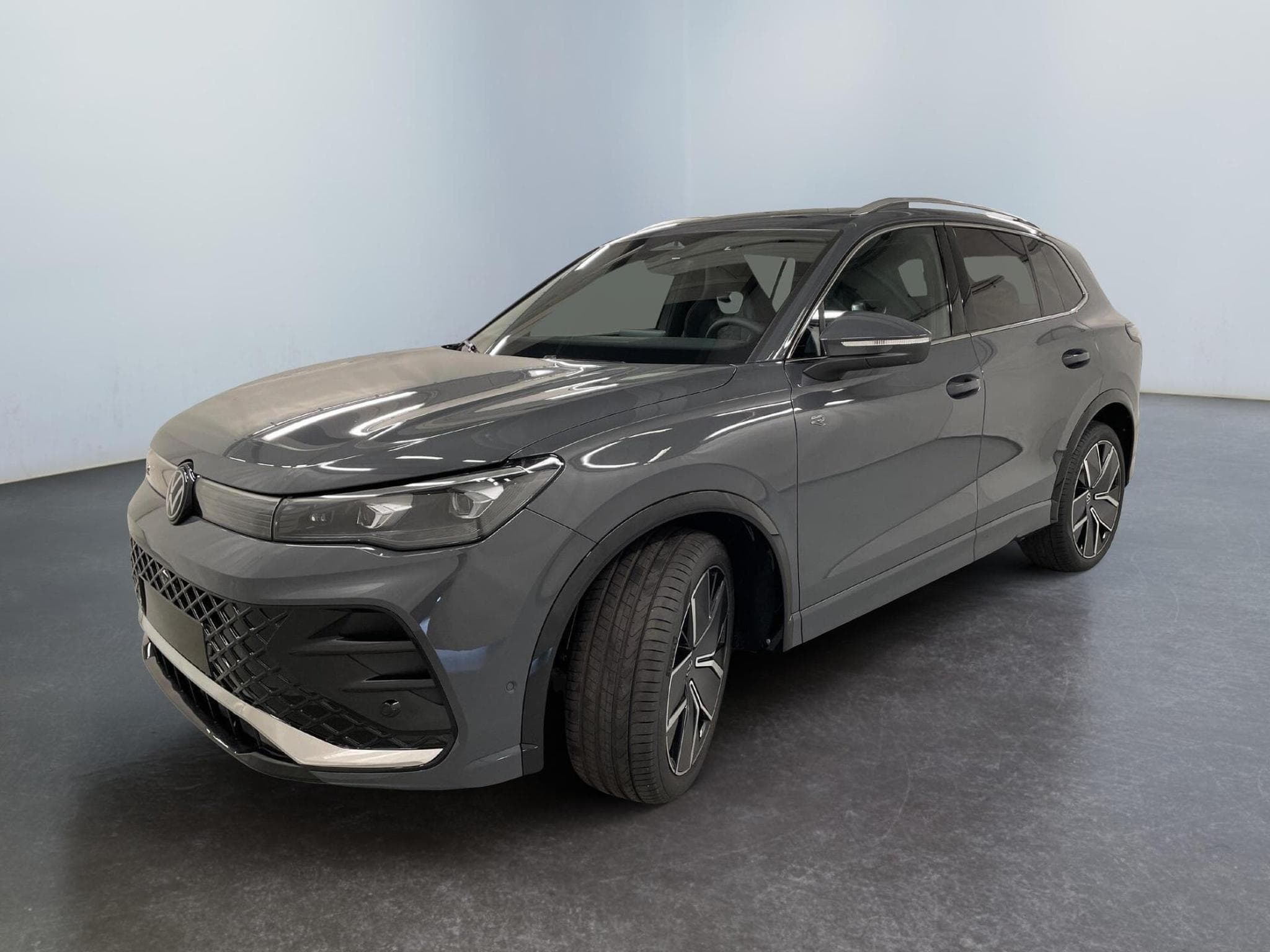 VW Tiguan R-Line (2026) - Photo 3