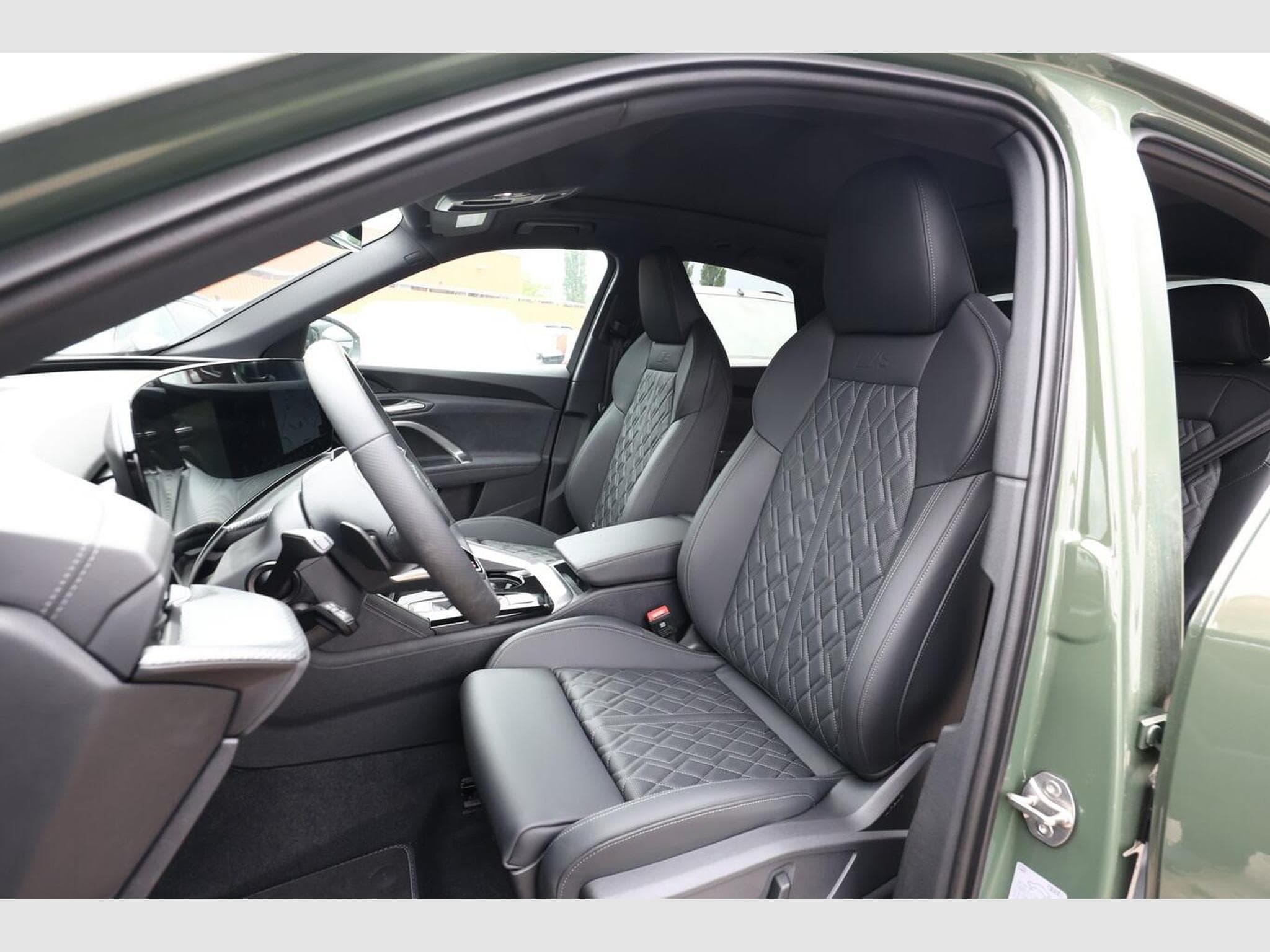 Audi Q5 Sportback S line (2026) - Photo 6