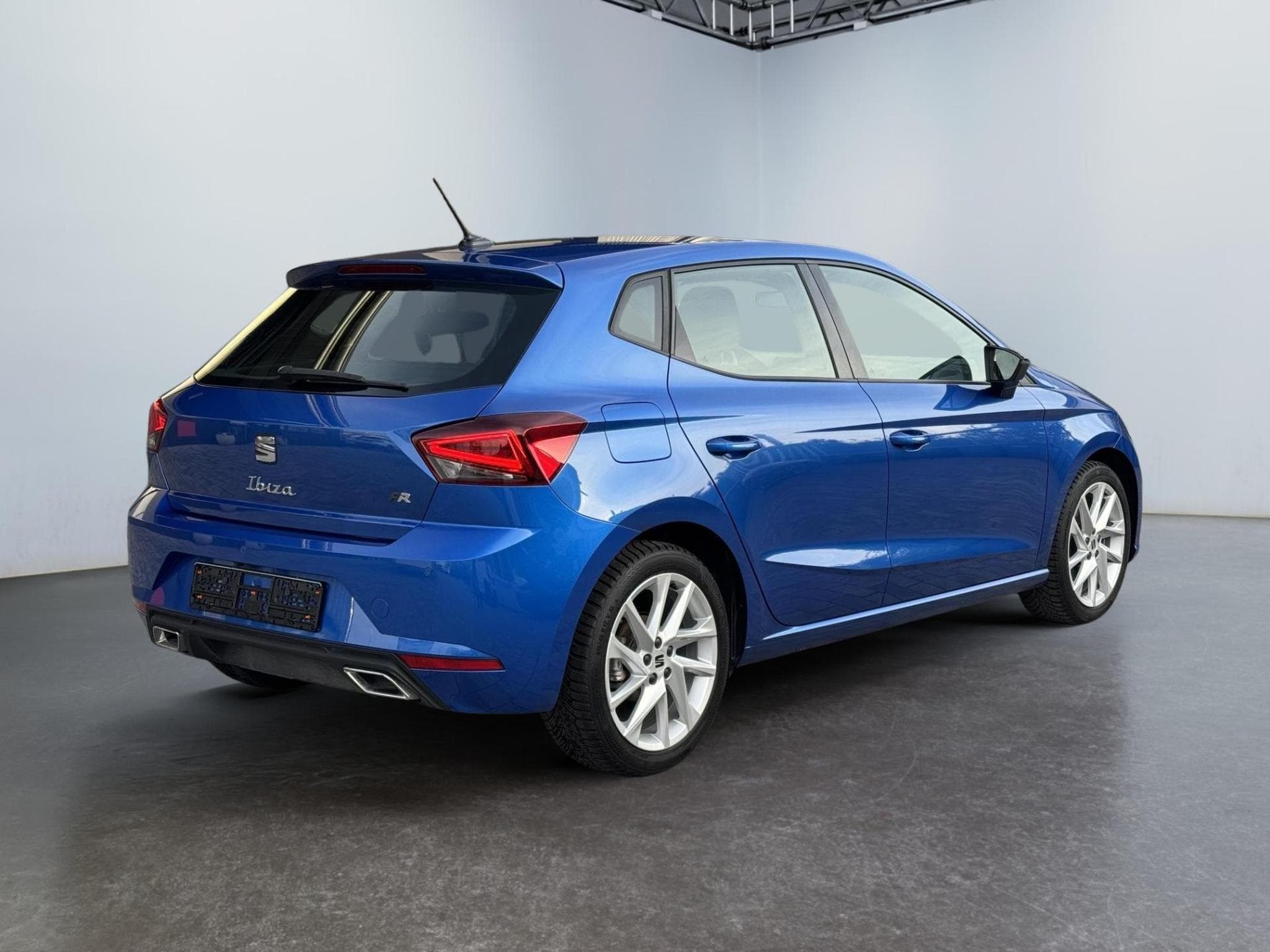 Seat Ibiza 1.5 TSI FR (2025) - Photo 4
