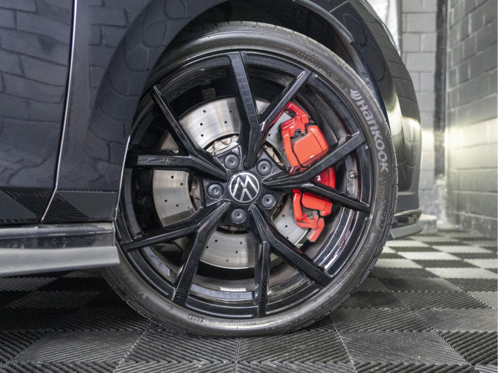 VW Golf GTI Clubsport 2.0 TSI 300 CV DSG7 *Matrix* *Harman* (2023) - Photo 19