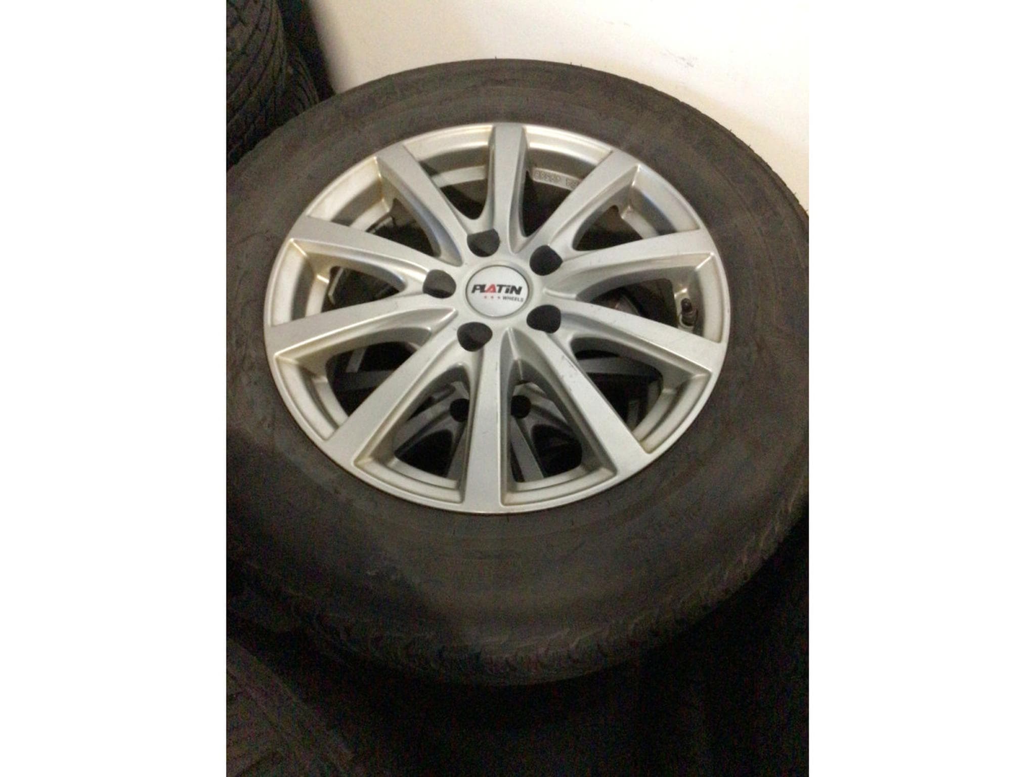 Jantes alu + Pneus h – 16" - Photo 1