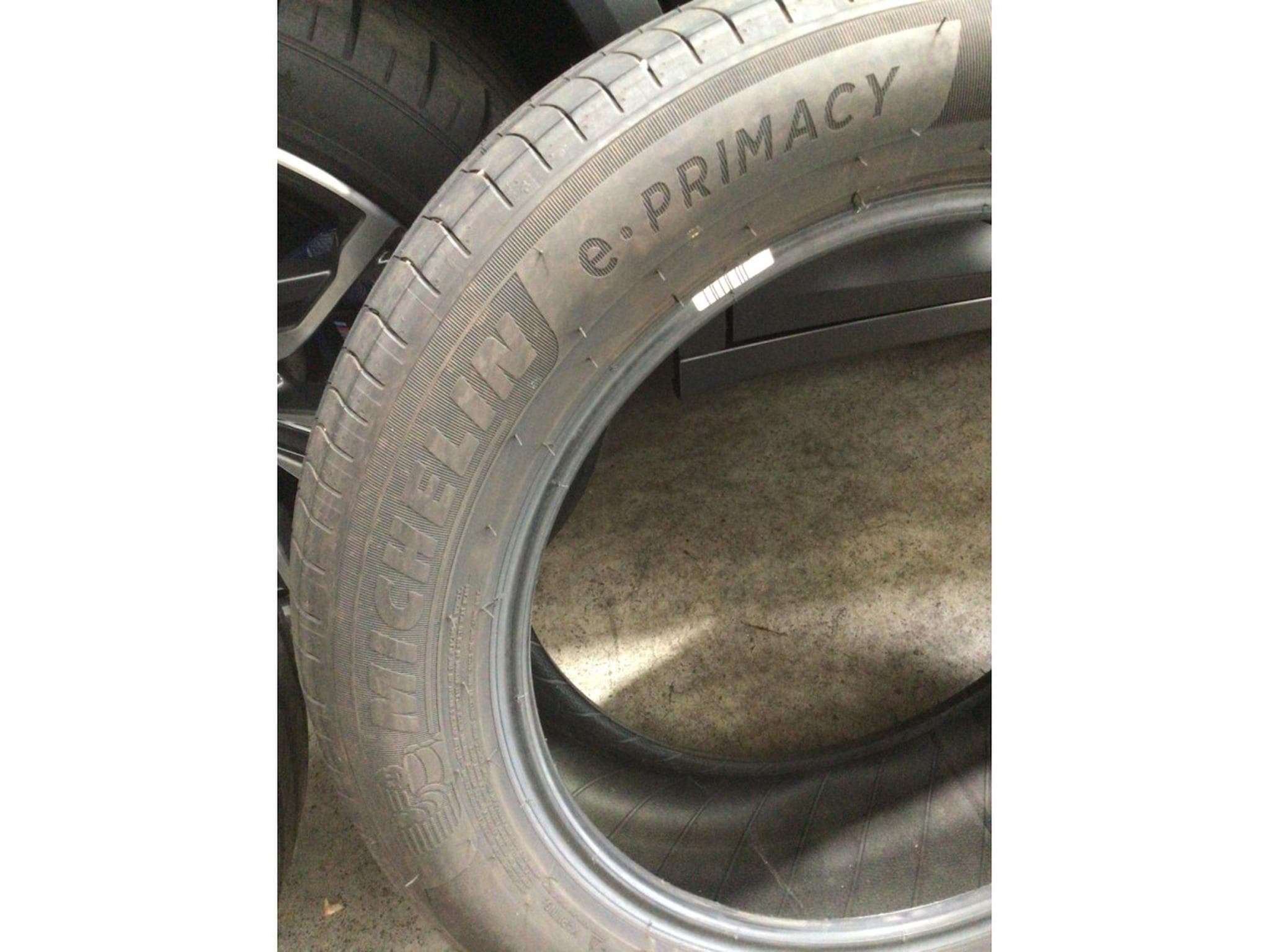 Pneus été – 18" - Photo 2
