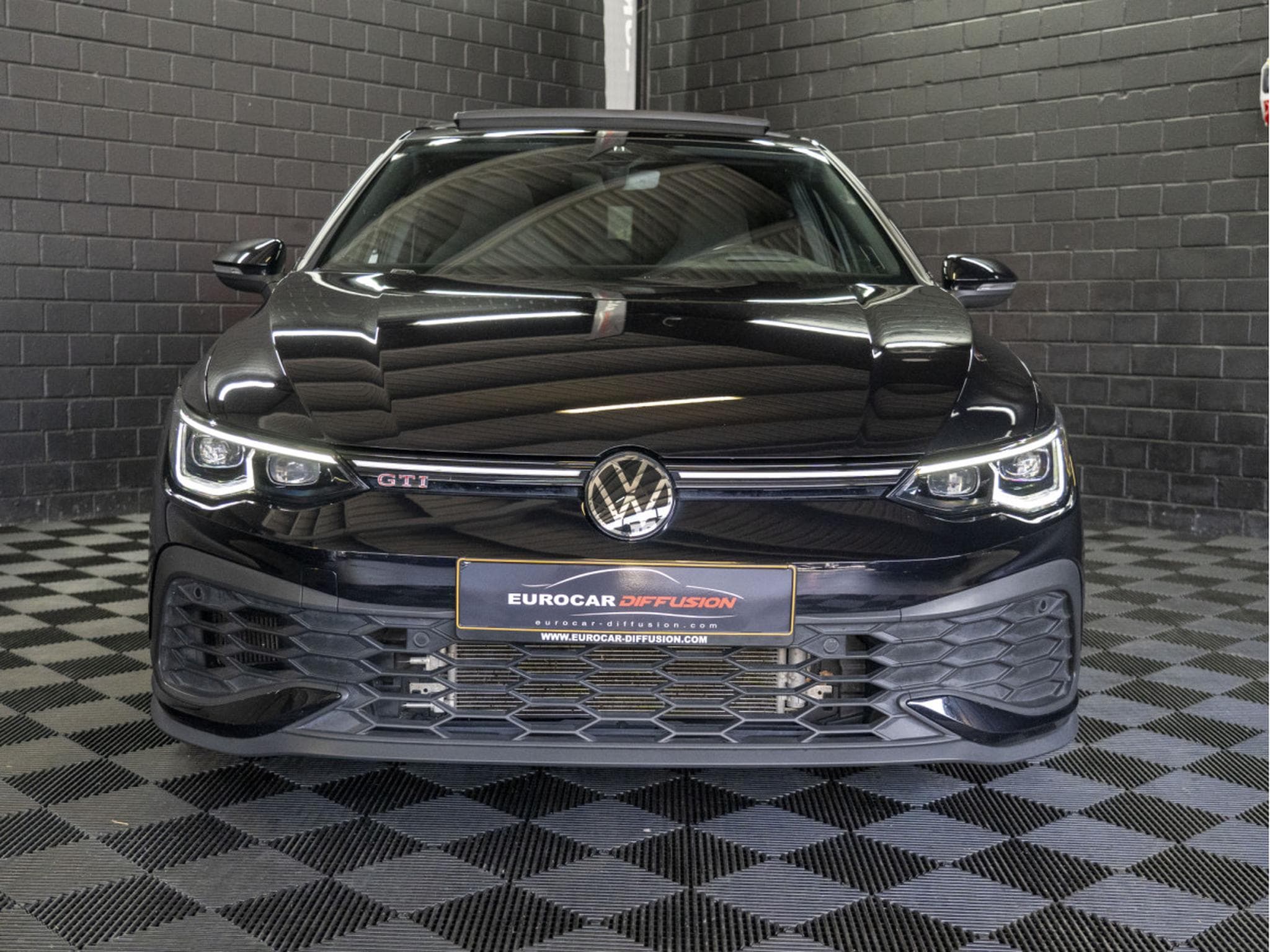 VW Golf GTI Clubsport 2.0 TSI 300 CV DSG7 *Matrix* *Toit Ouvrant* *H (2023) - Photo 2