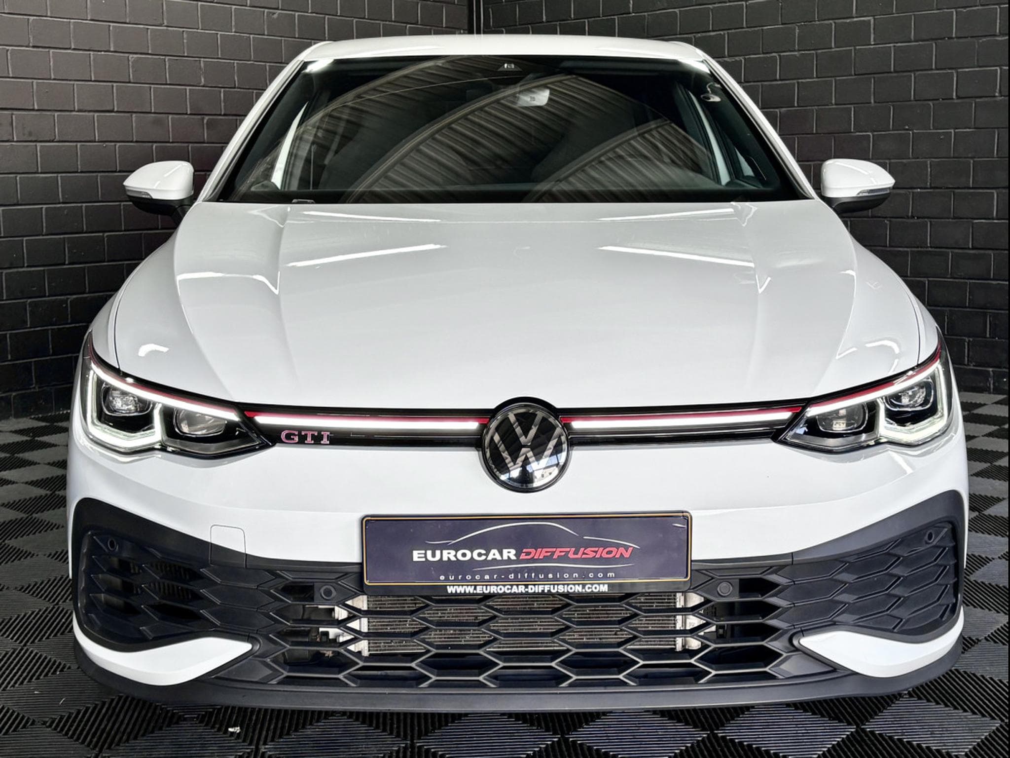 VW Golf GTI Clubsport 2.0 TSI 300CV DSG7 ** DCC ** Matrix ** Caméra (2023) - Photo 2