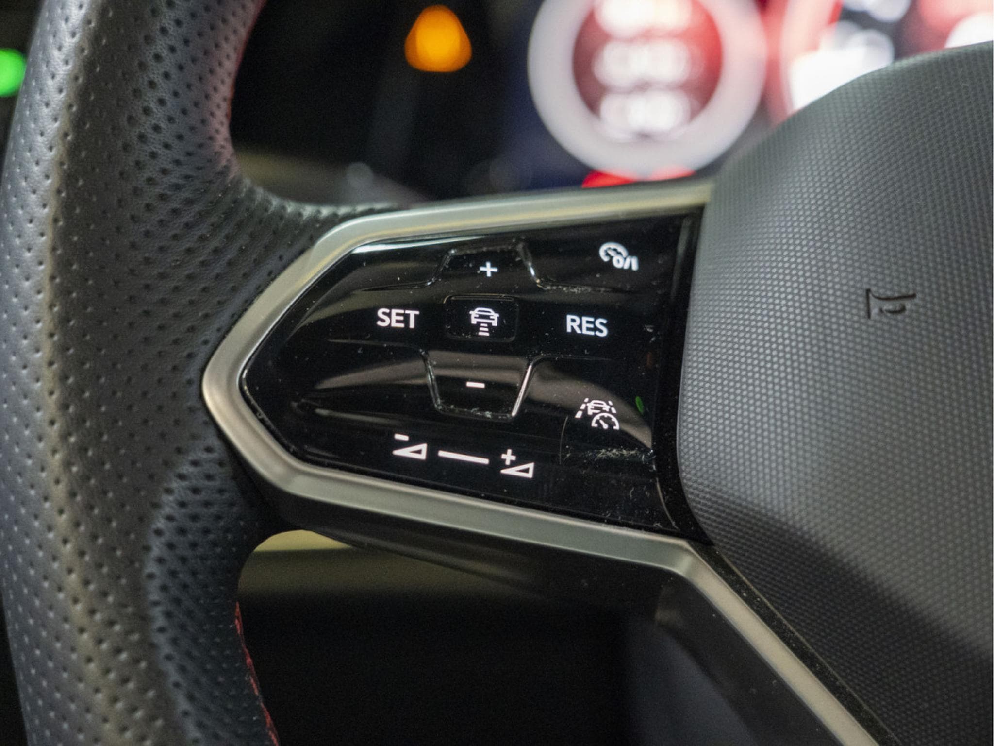 VW Golf GTI Clubsport 2.0 TSI 300 CV DSG7 *PACK PERF* *AKRAPOVIC* *P (2024) - Photo 11