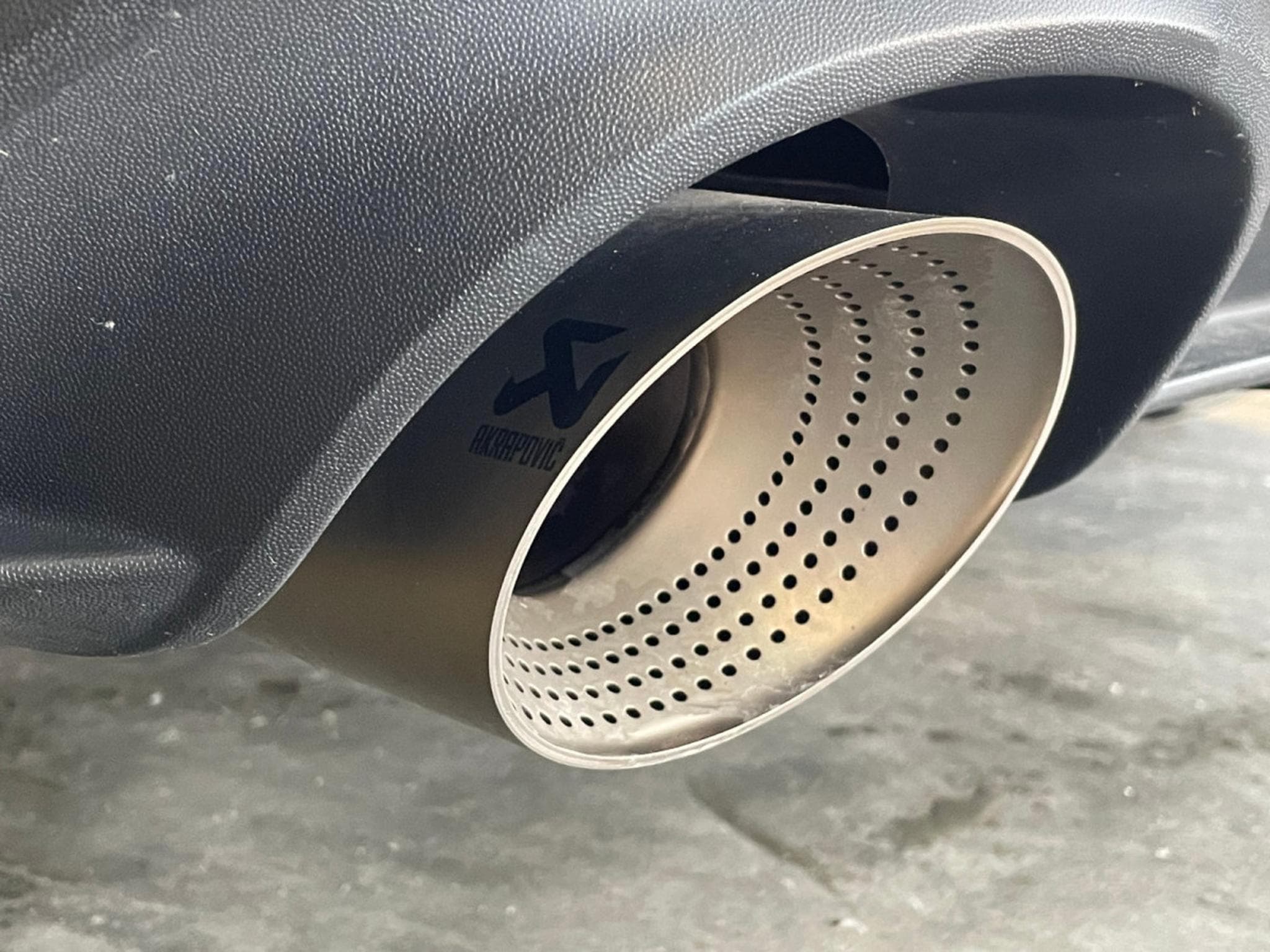VW Golf GTI Clubsport 2.0 TSI 300 CV DSG7 *PACK PERF* *AKRAPOVIC* *P (2024) - Photo 7