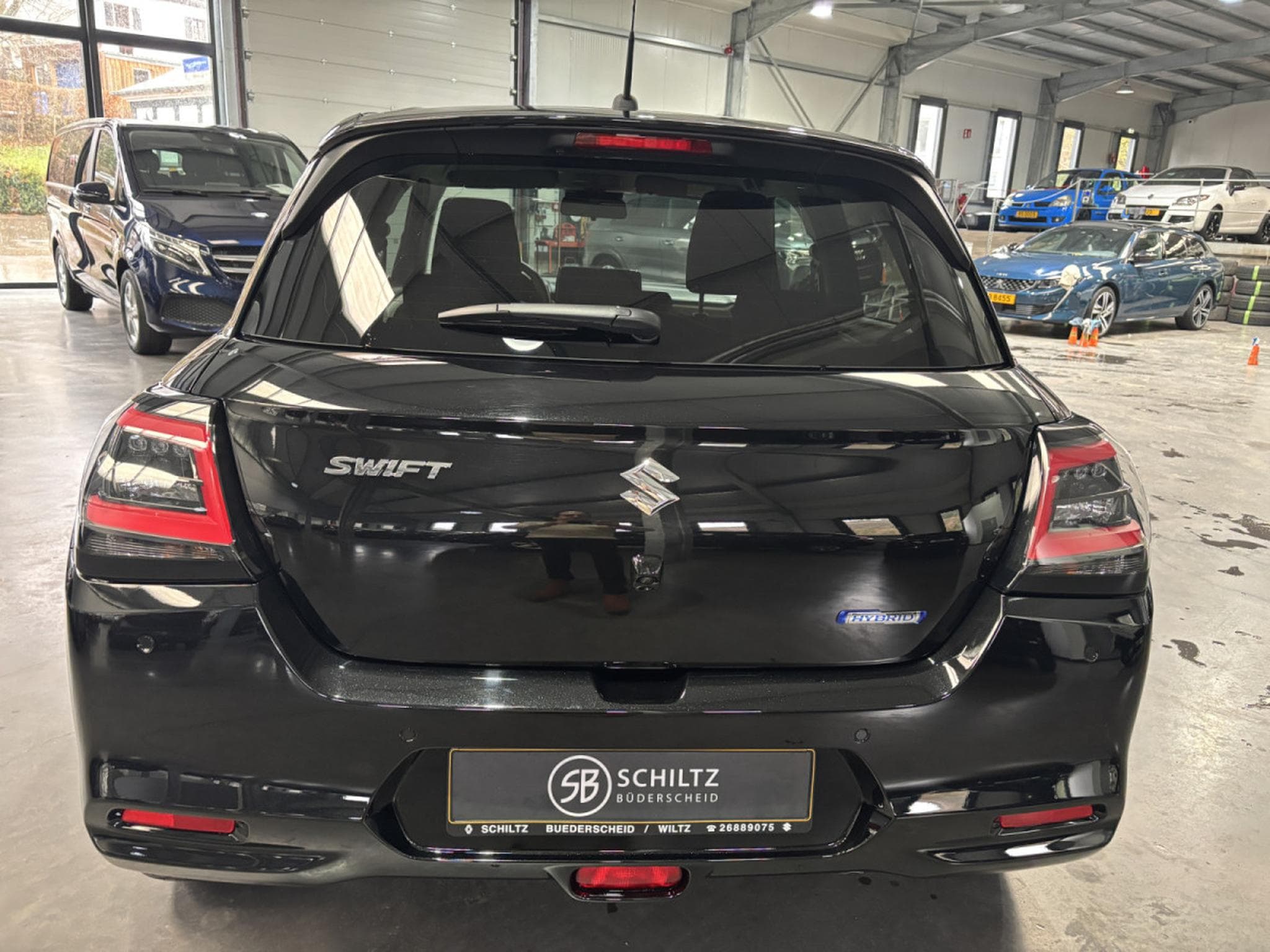 Suzuki Swift 1.2 GL+ (2025) - Photo 4
