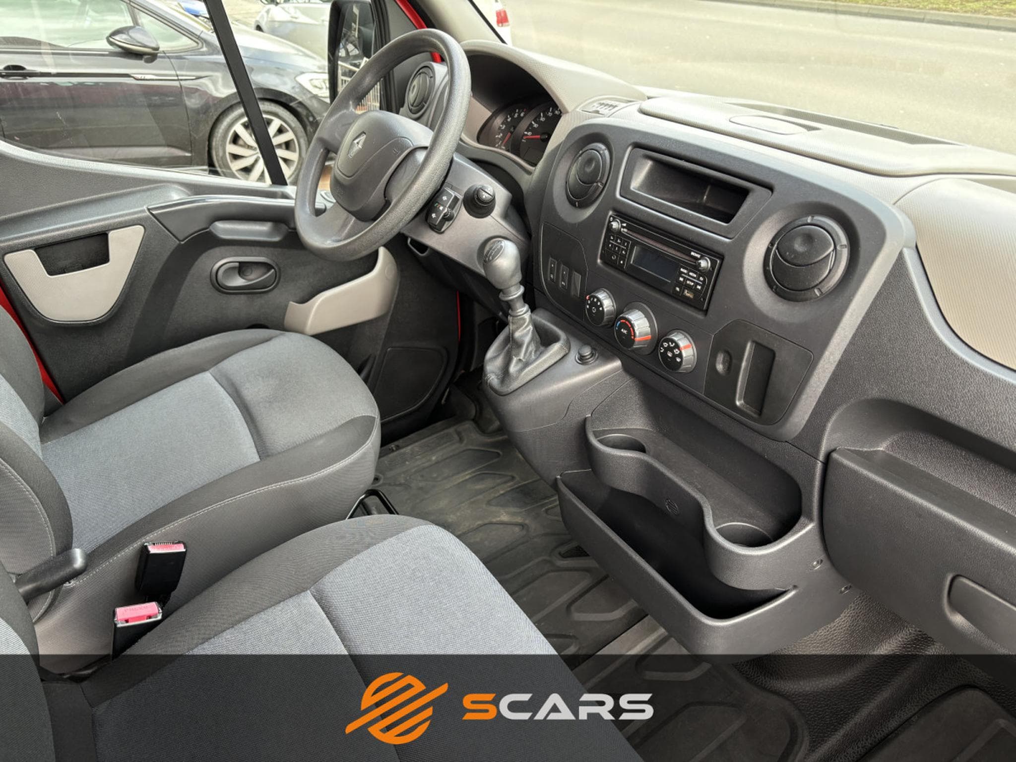 Renault Master 2.3 Dci L2H2 9 places 145CV (2017) - Photo 9