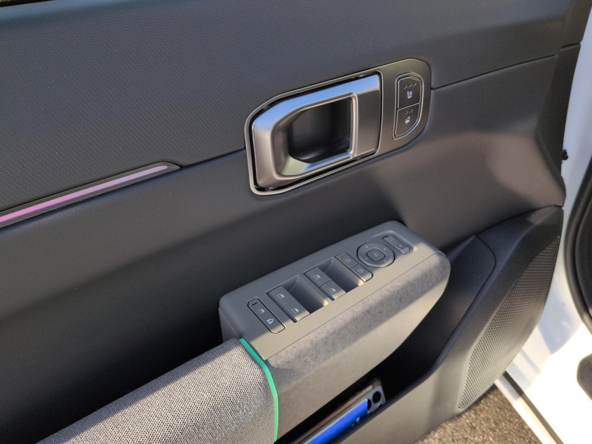 Kia EV4 Business Plus 81,4 kWh FWD (2025) - Photo 11