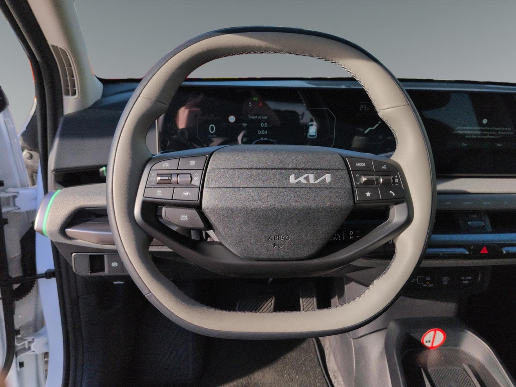 Kia EV4 Business Plus 81,4 kWh FWD (2025) - Photo 13