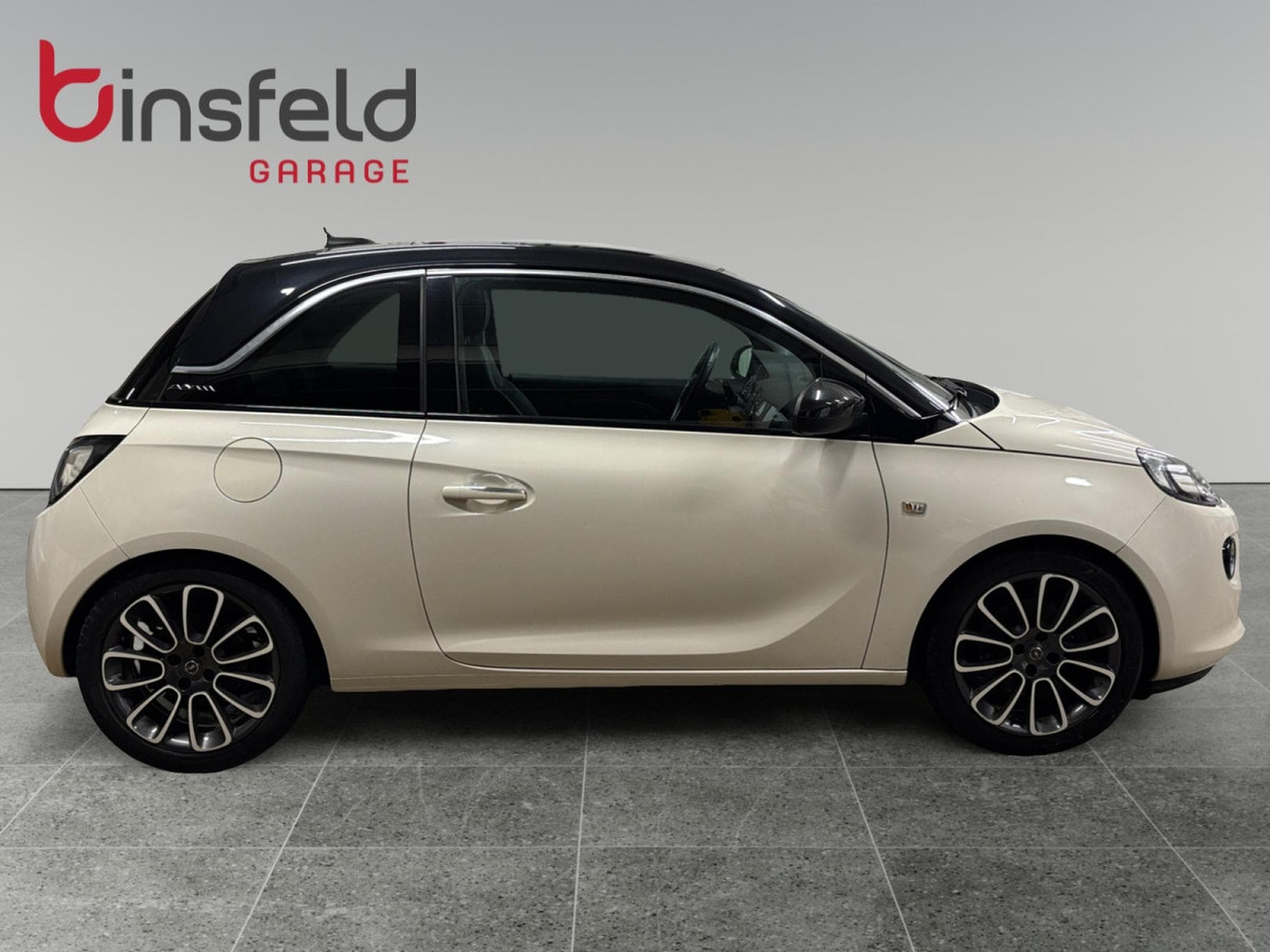 Opel Adam 1.0 Turbo Black Jack (2016) - Photo 6