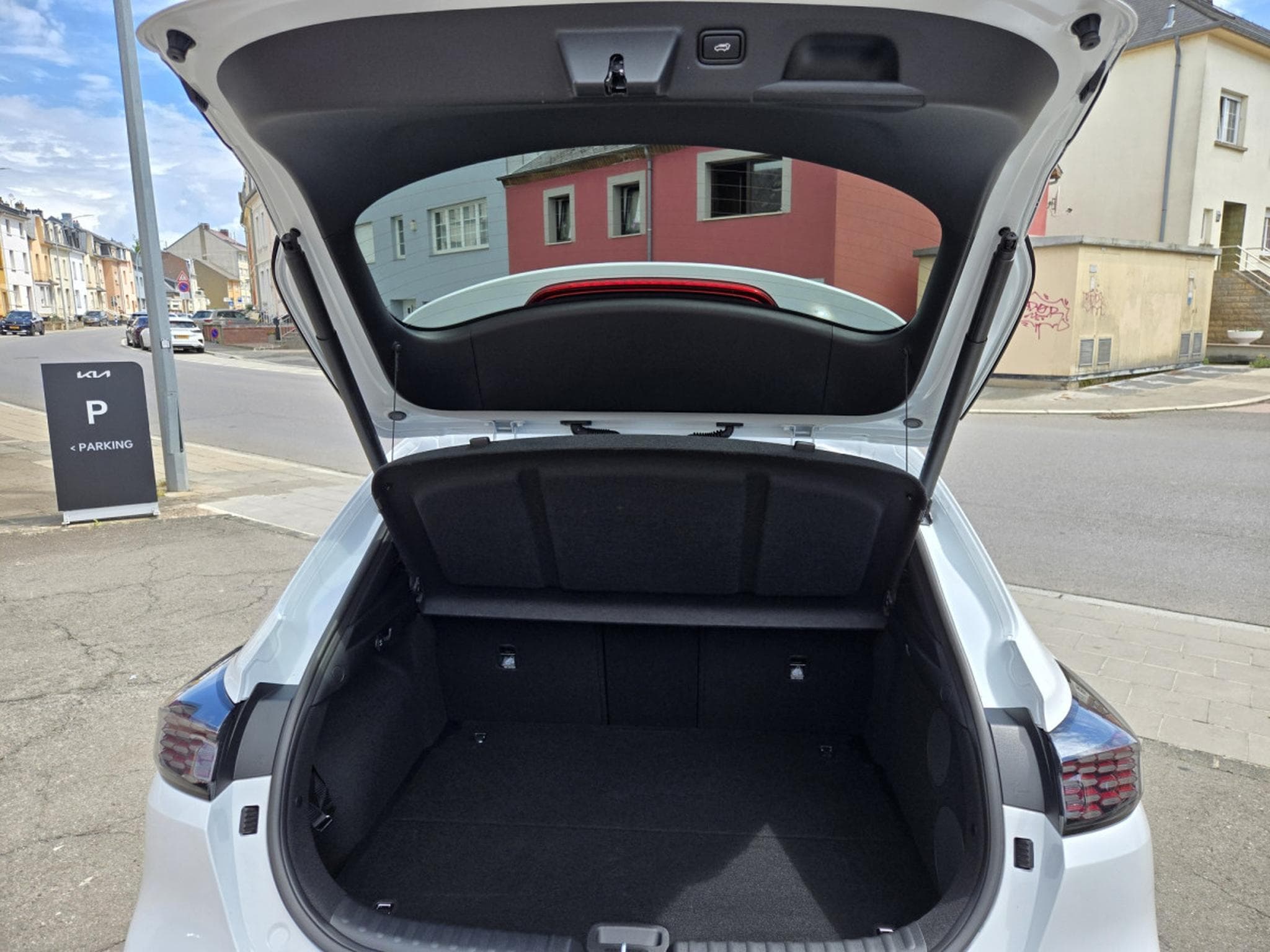 Kia XCeed GT Line 1.5T 140 DCT (2025) - Photo 13