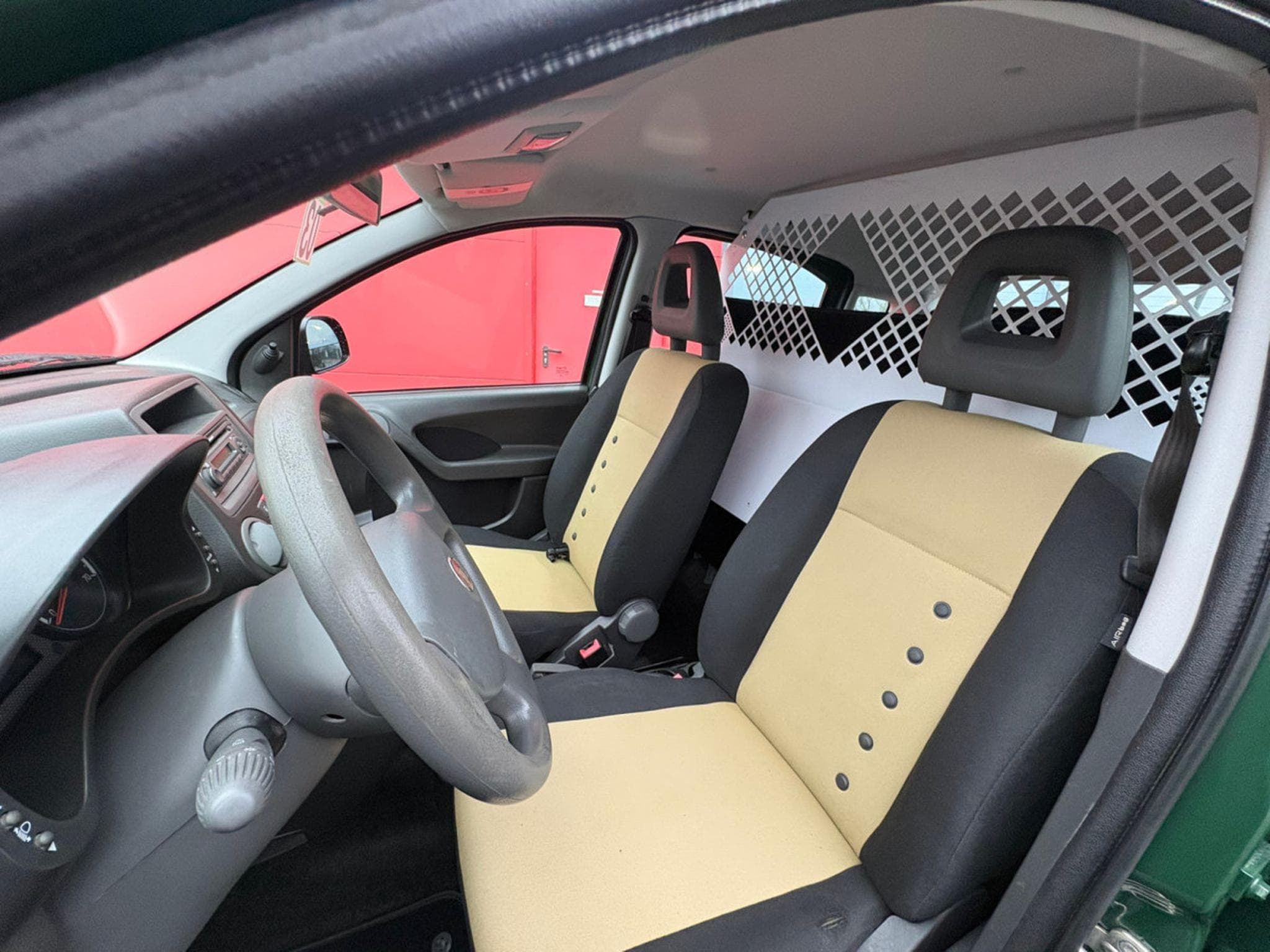 Fiat Panda CARGO (2012) - Photo 12
