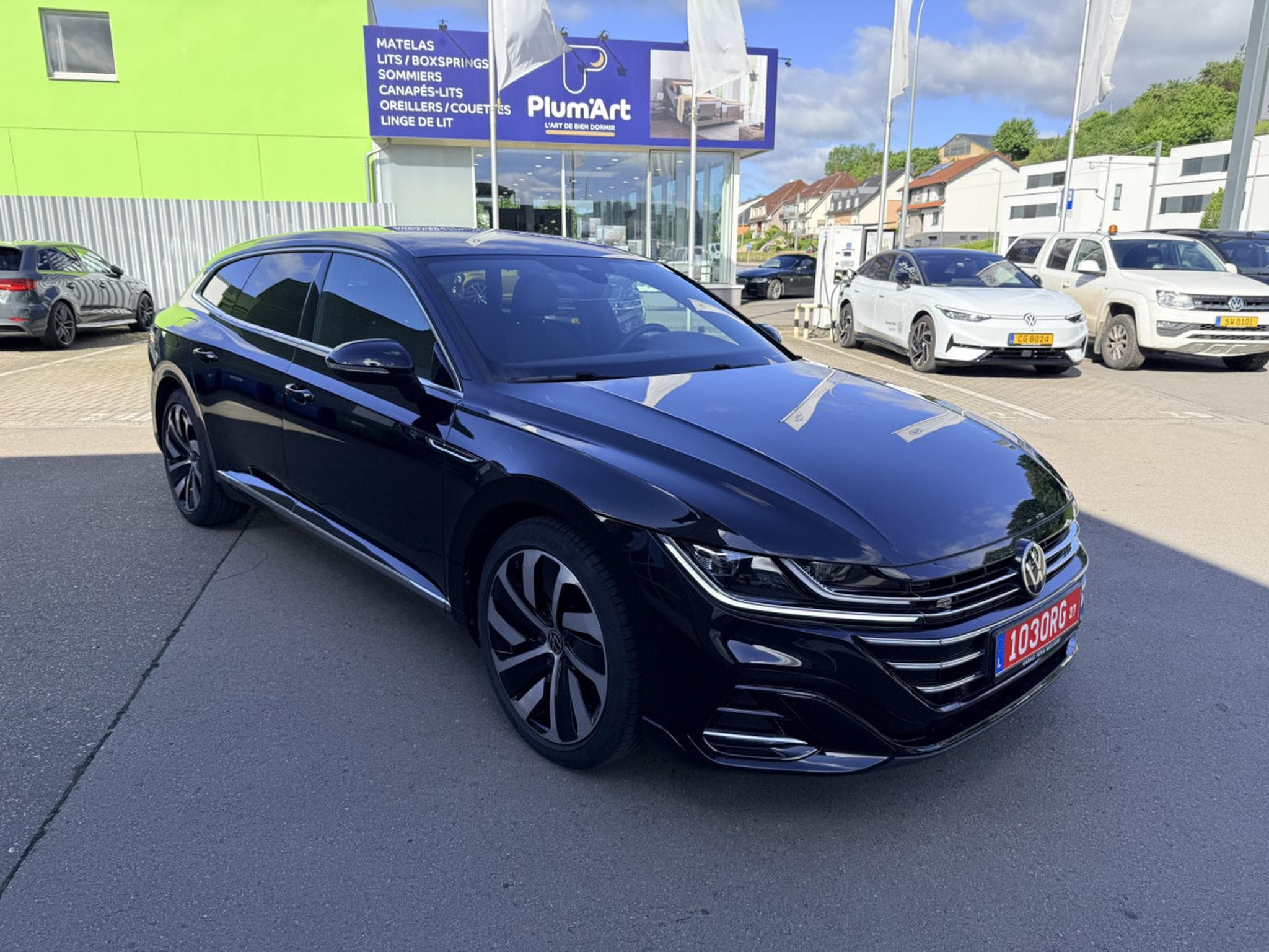 VW Arteon Shooting Brake R-line 2.0 TDI 200 ch DSG 7 vitesses (2023) - Photo 2