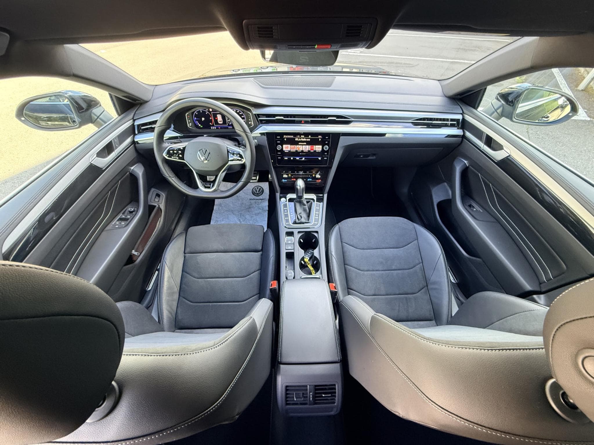 VW Arteon Shooting Brake R-line 2.0 TDI 200 ch DSG 7 vitesses (2023) - Photo 5