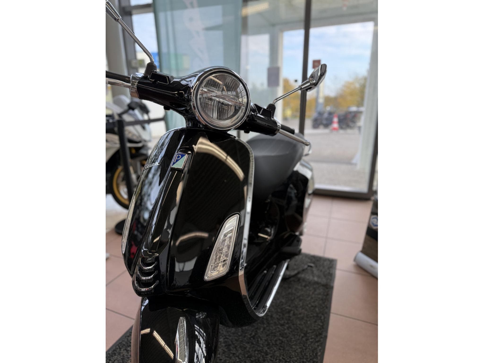 Vespa Primavera (2026) - Photo 5
