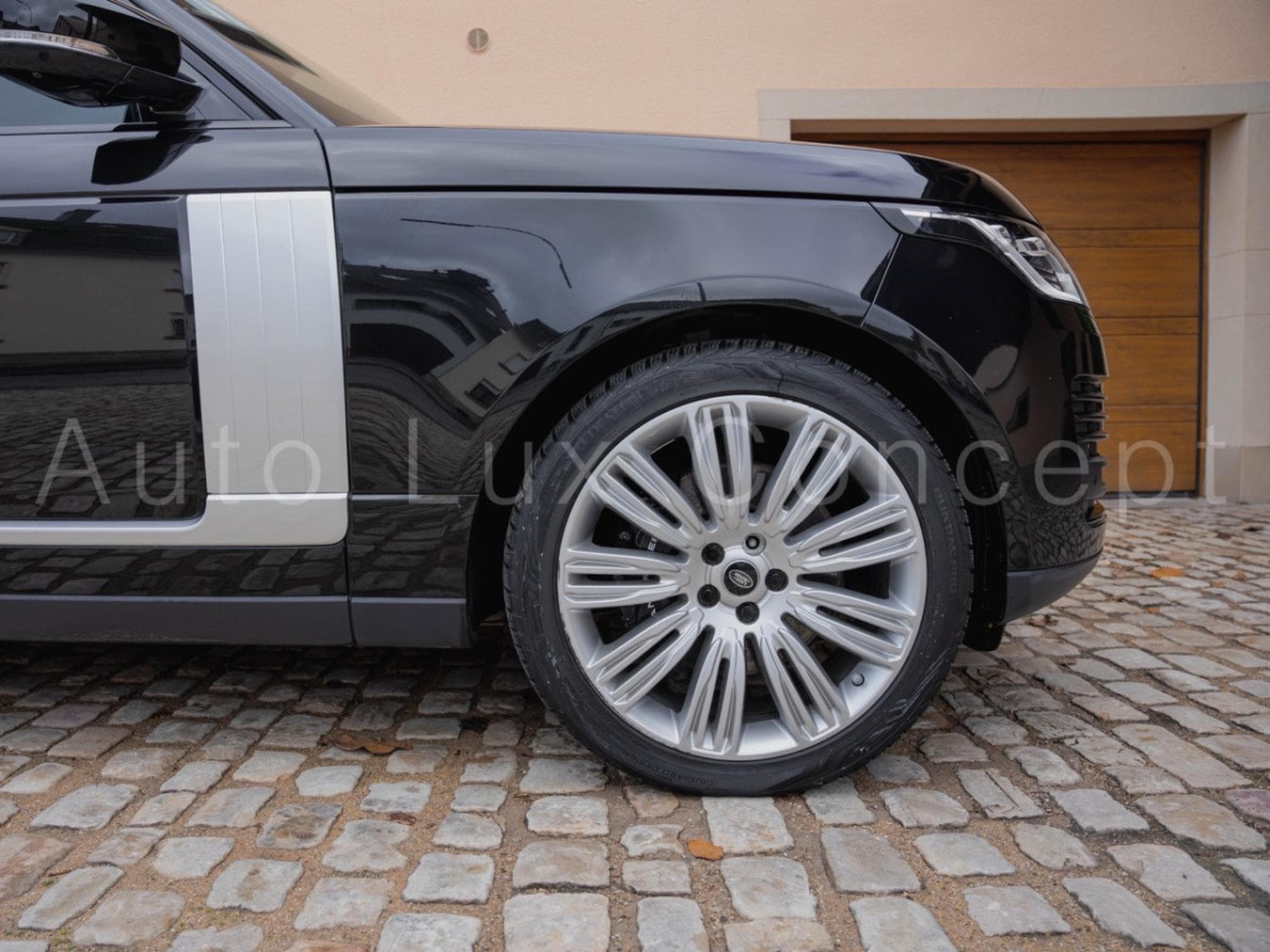 Land-Rover Range Rover SDV8 (2019) - Photo 17