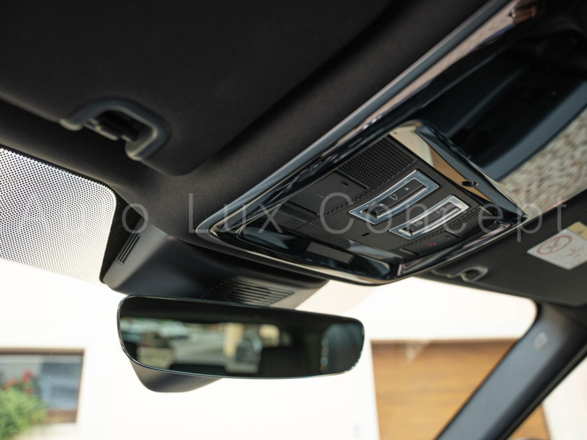 Land-Rover Range Rover SDV8 (2019) - Photo 24