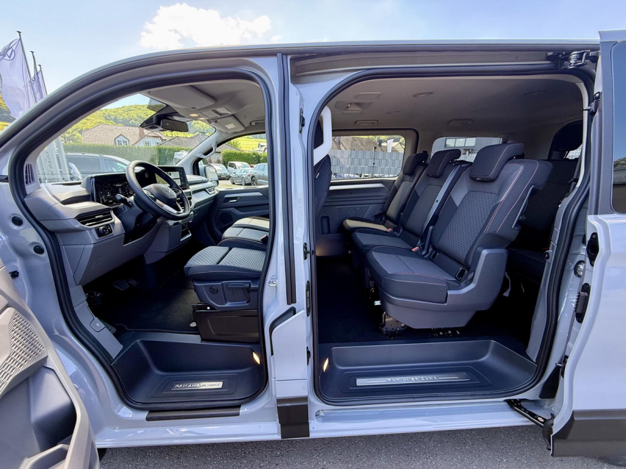 VW Caravelle PanAmericana 2.0 TDI 150cv Boîte automatique 8 vitesses 9 pl (2025) - Photo 8