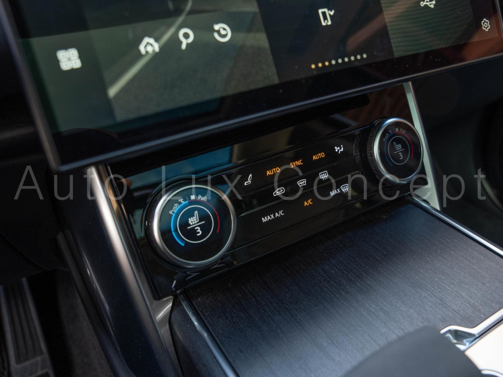 Land-Rover Range Rover P530 HSE SWB (2022) - Photo 17