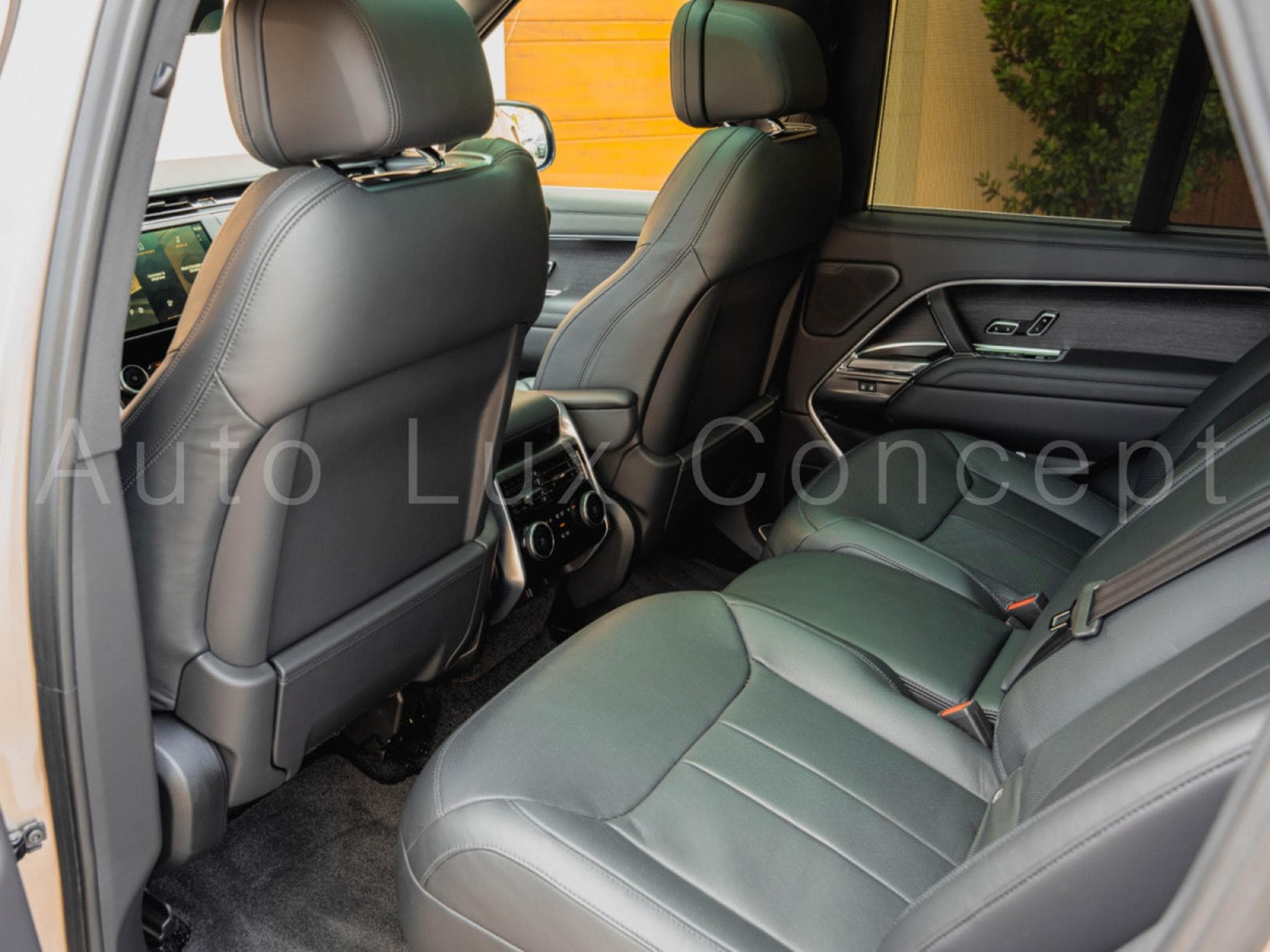 Land-Rover Range Rover P530 HSE SWB (2022) - Photo 25