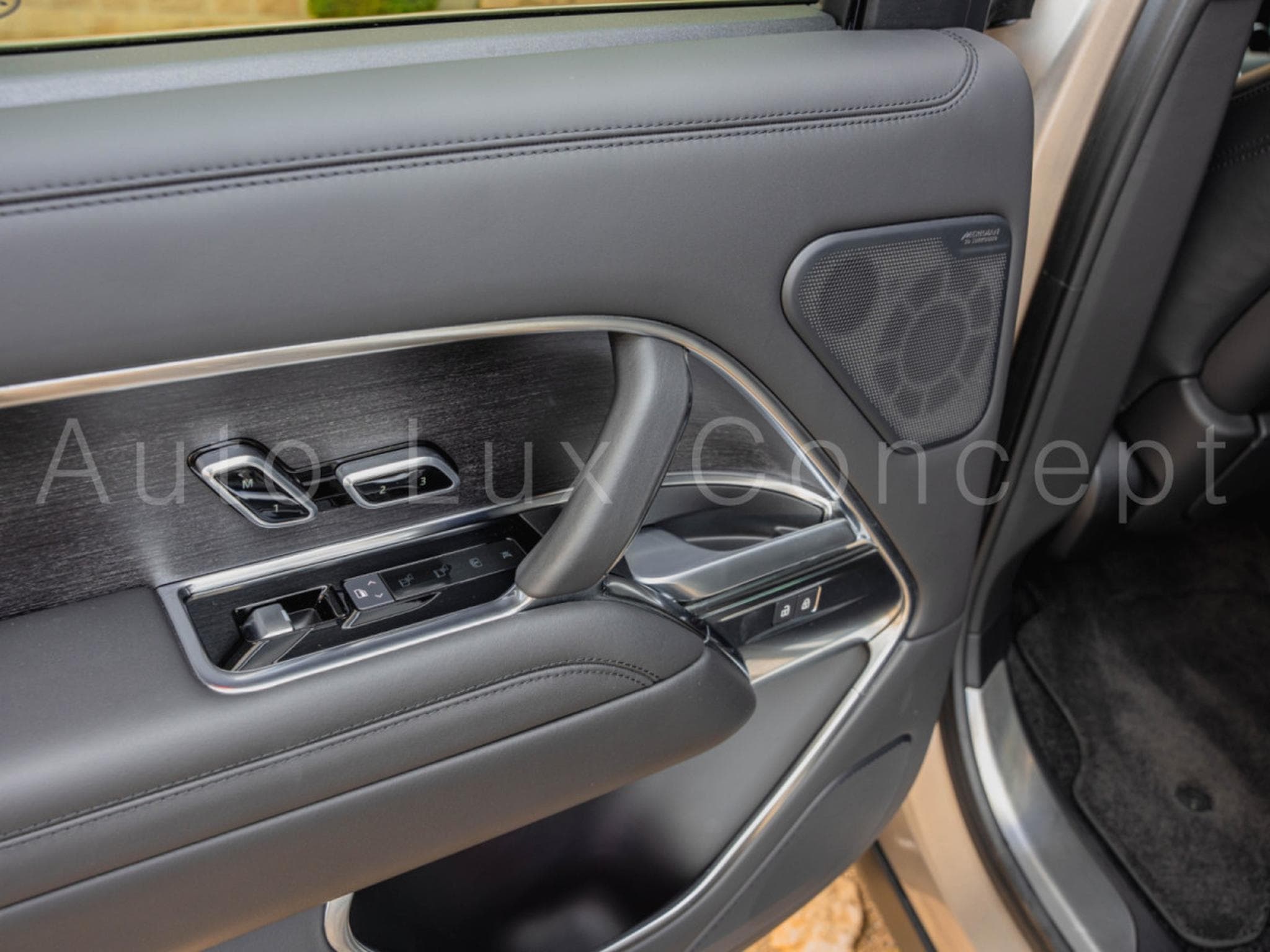 Land-Rover Range Rover P530 HSE SWB (2022) - Photo 26