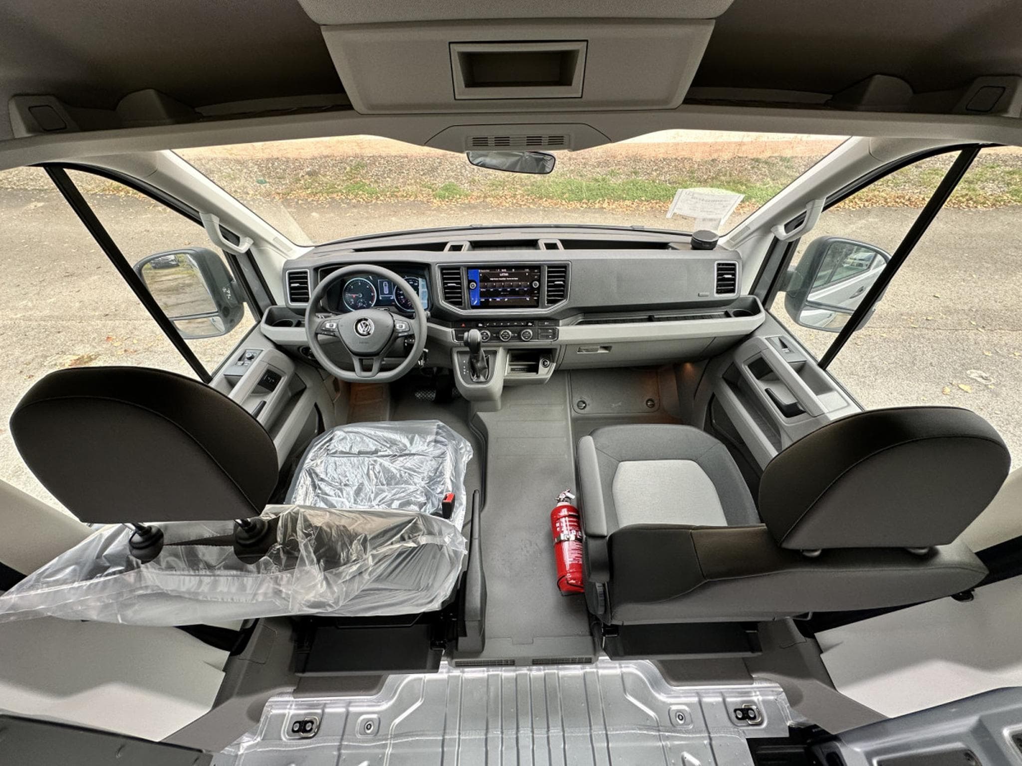 VW Crafter 35 Fourgon Trendline Toit surélévé 2.0 TDI 177cv / 130kW TDI (2025) - Photo 7