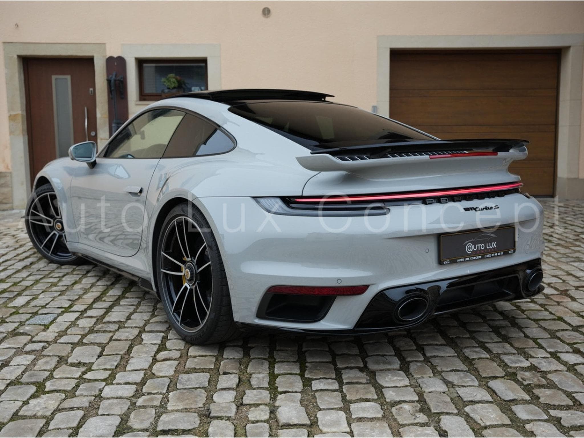 Porsche 911 911 Turbo S Coupé (2022) - Photo 4