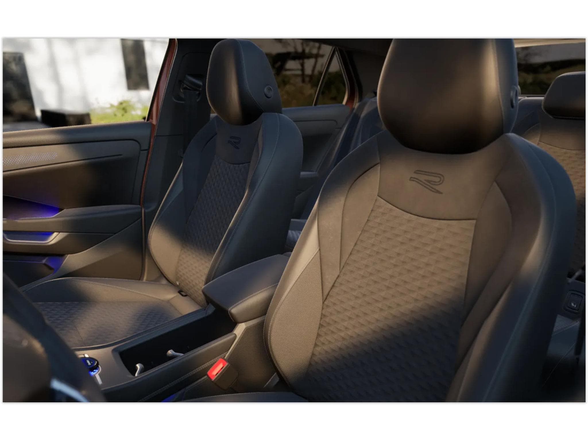 VW T-Roc R-Line 1.5 eTSI 110 kW / 150 CV Boîte à double embrayage 7 v (2026) - Photo 11