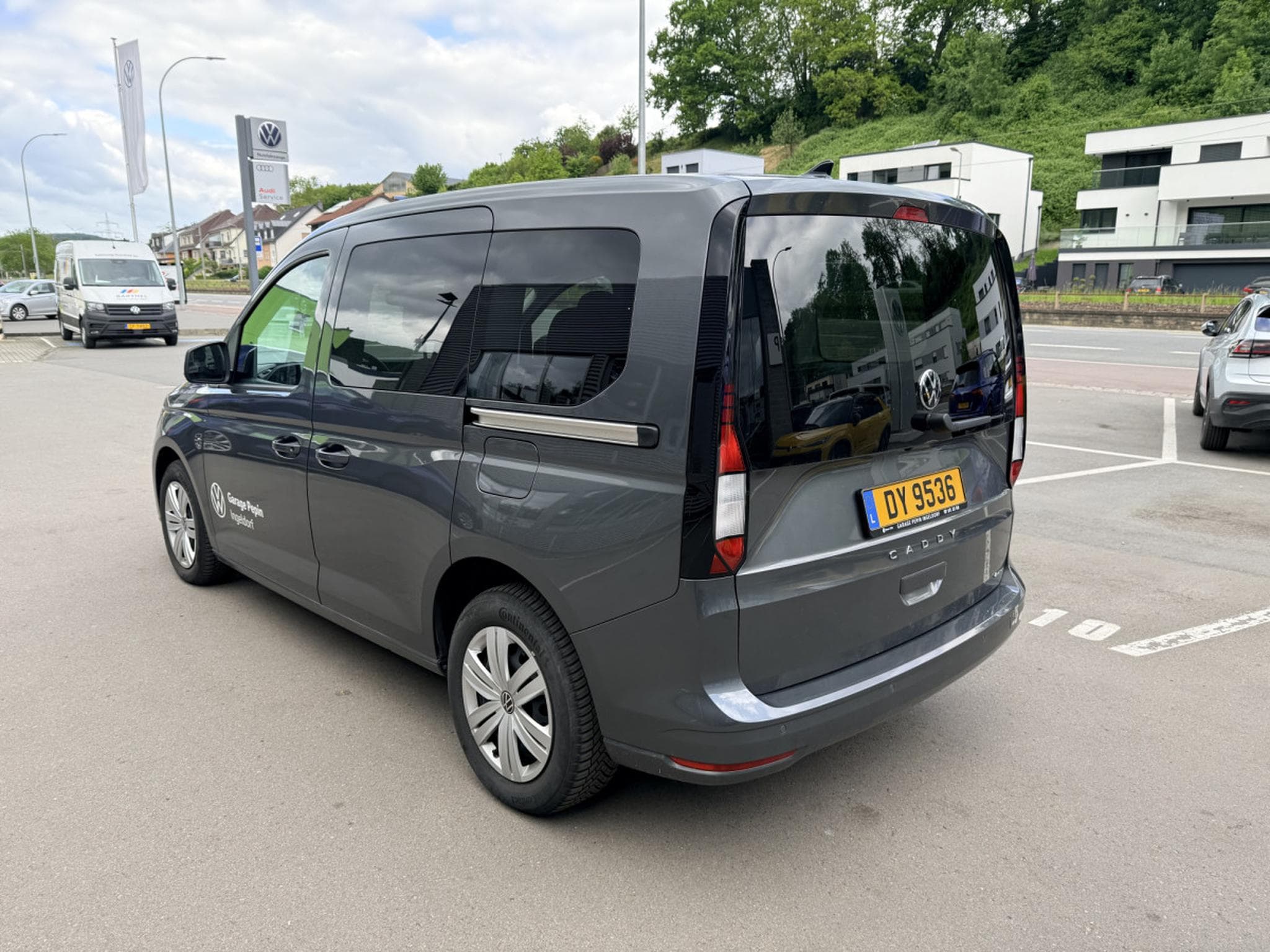 VW Caddy 4 MOTION 2.0 TDI 122cv 6 vitesses (2025) - Photo 4