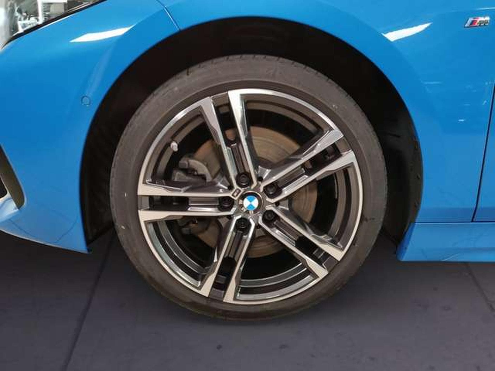 BMW 120 d xDrive (2024) - Photo 8