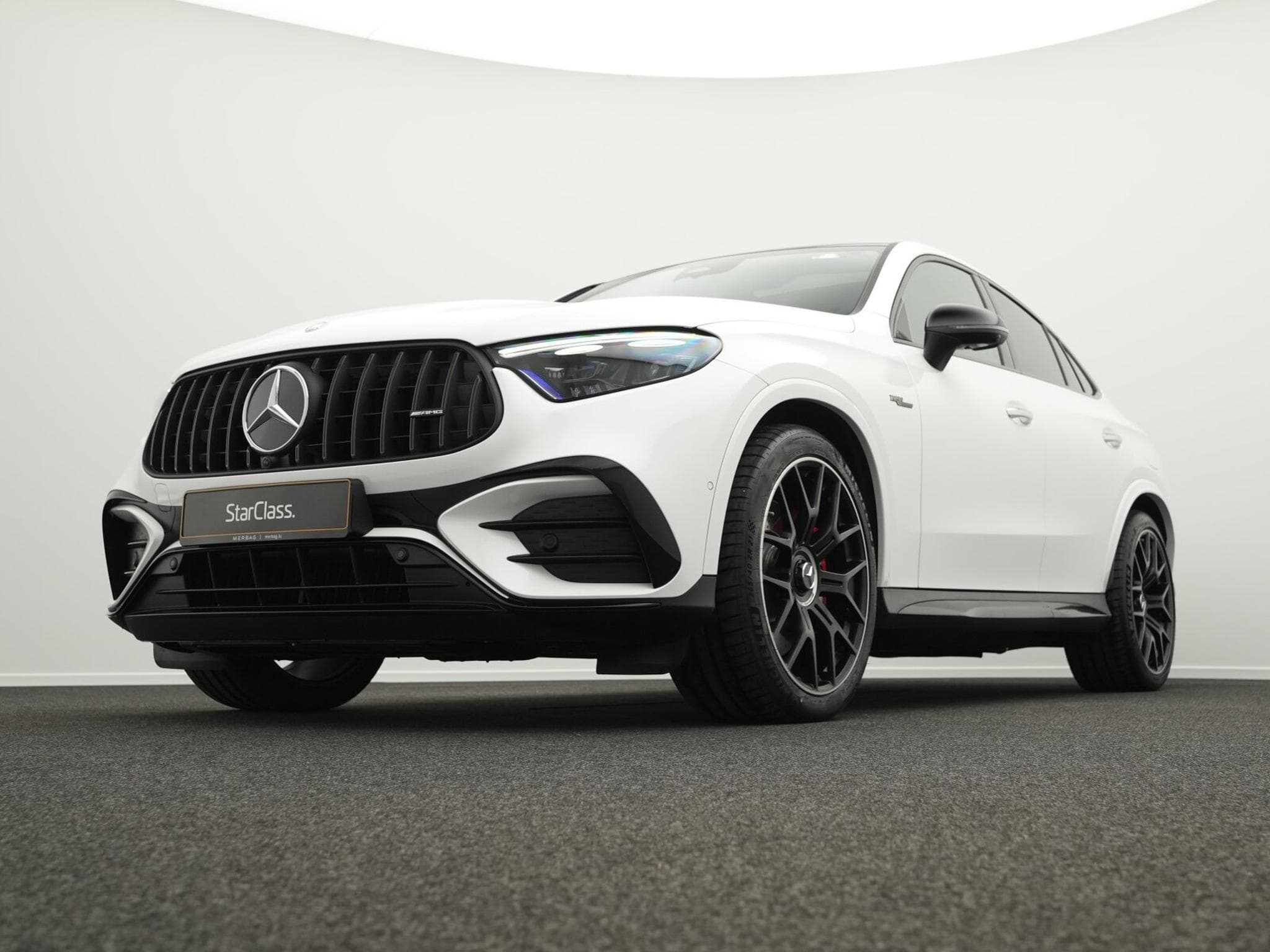 Mercedes GLC 63 AMG S E PERF Cpe Digital+Pano+Night+Burm (2024) - Photo 8