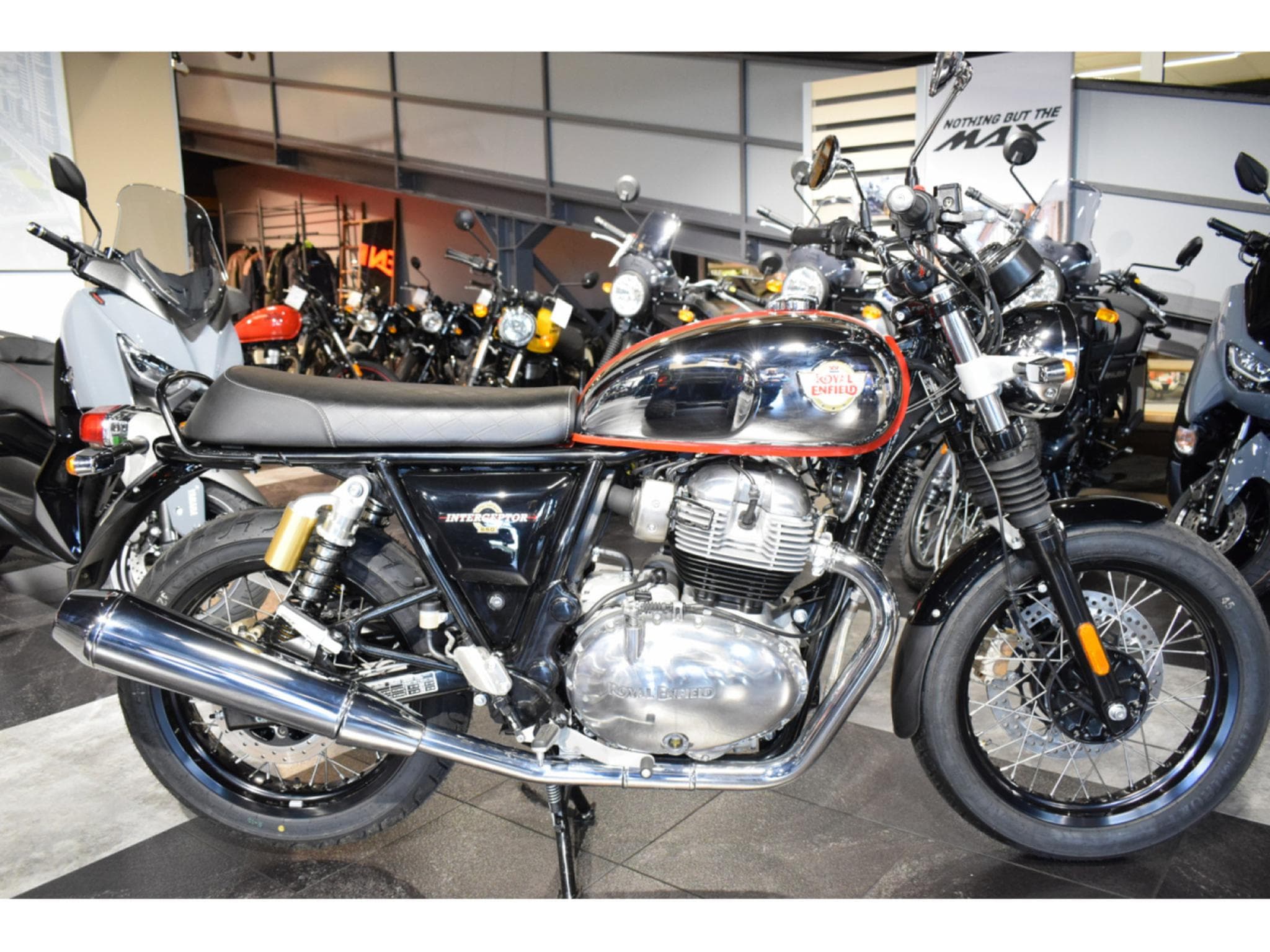 Royal Enfield Interceptor MARK 2 CHROME  E5 (2024) - Photo 1