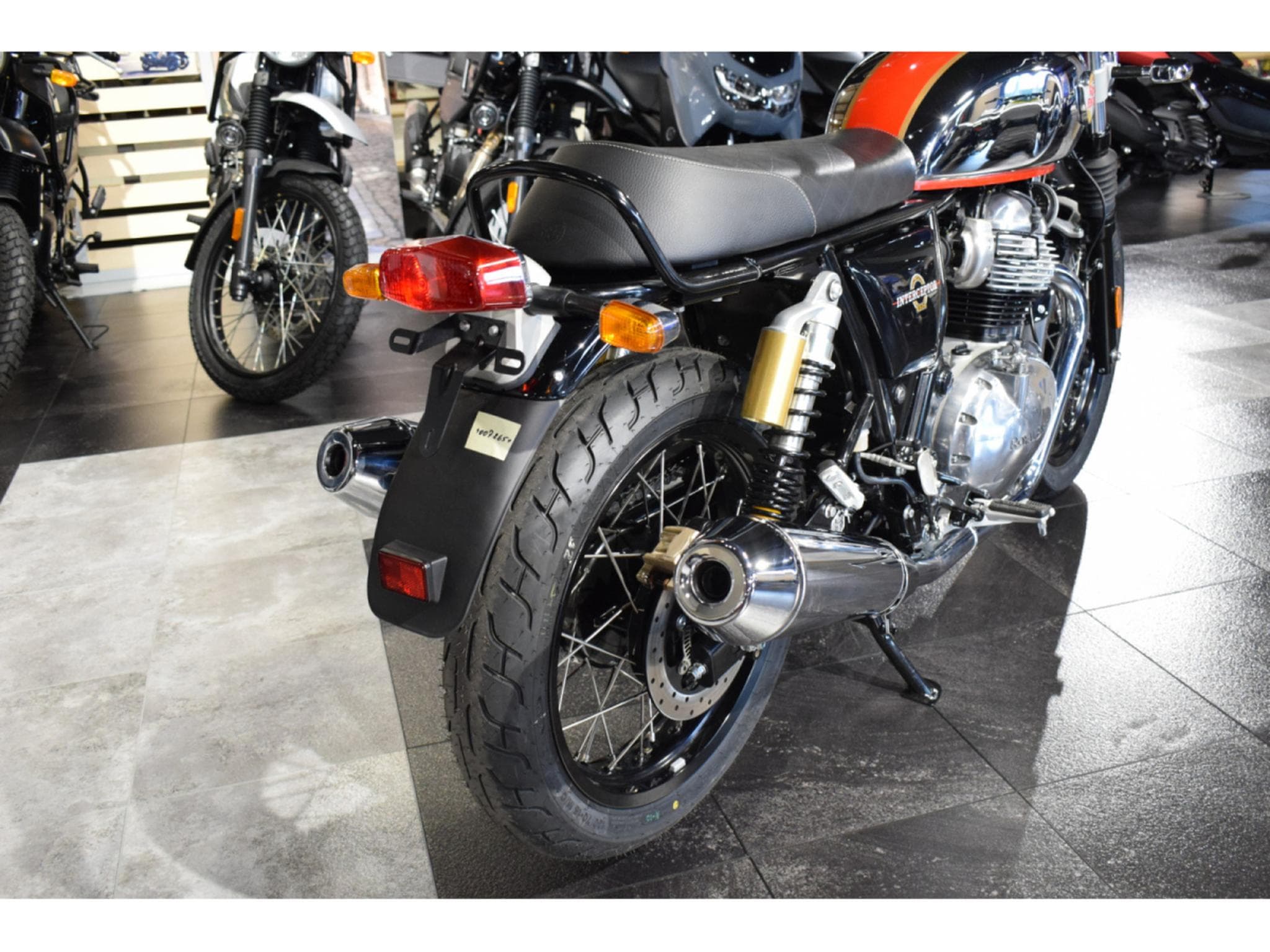 Royal Enfield Interceptor MARK 2 CHROME  E5 (2024) - Photo 3